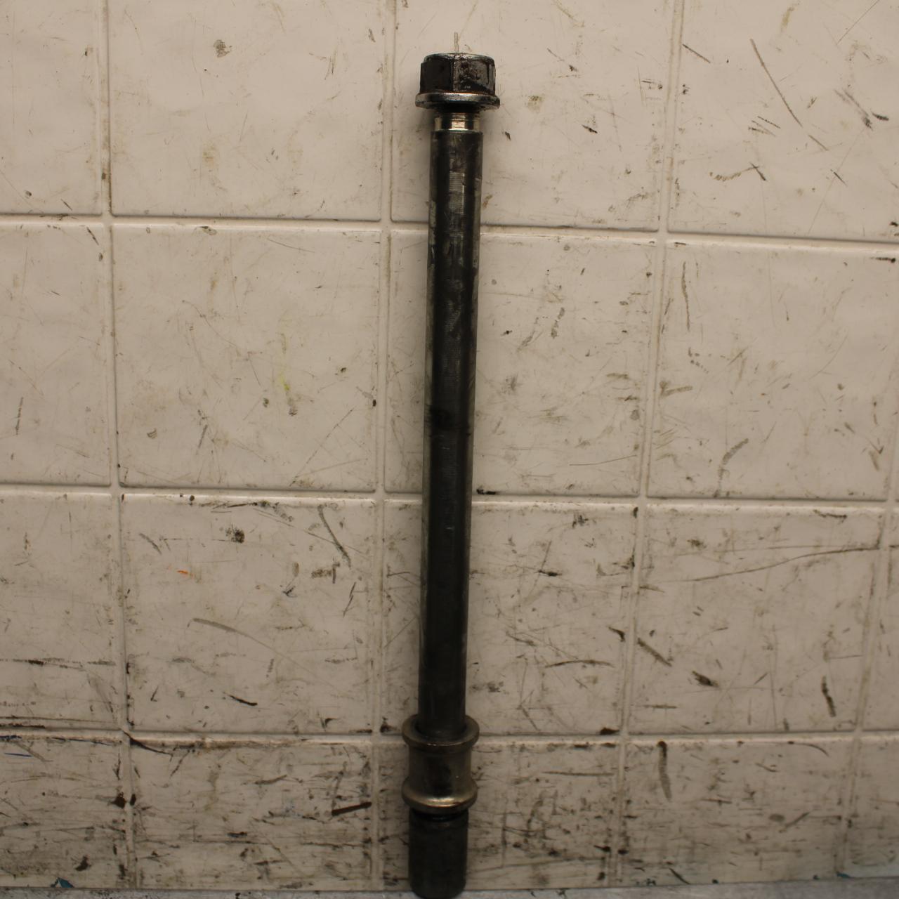 2007 Honda Shadow Spirit 1100 VT1100C REAR AXLE BACK WHEEL RIM  BOLT AXEL BB561