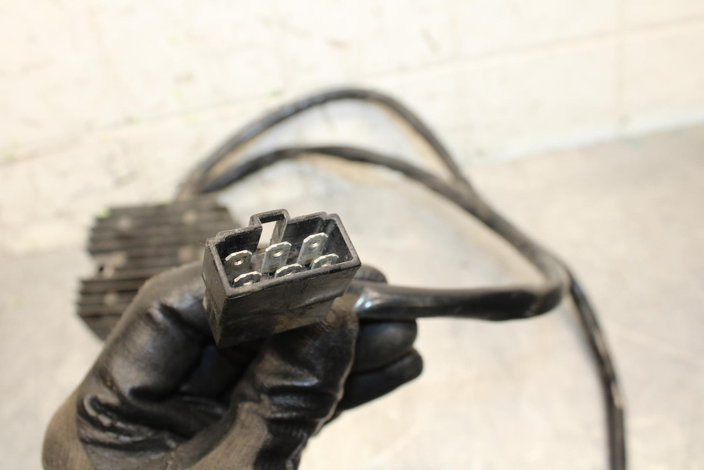 2005 Kawasaki Vulcan 1600 VN1600D Nomad RECTIFIER VOLTAGE REGULATOR BB556