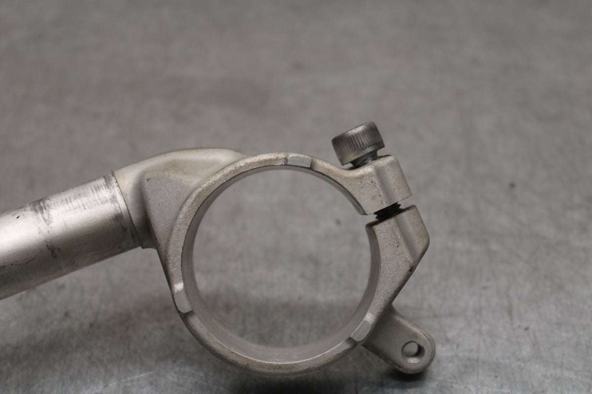 09-14 YAMAHA YZF R1 RIGHT CLIP ON HANDLEBAR 14B-26122-00-00 BB696