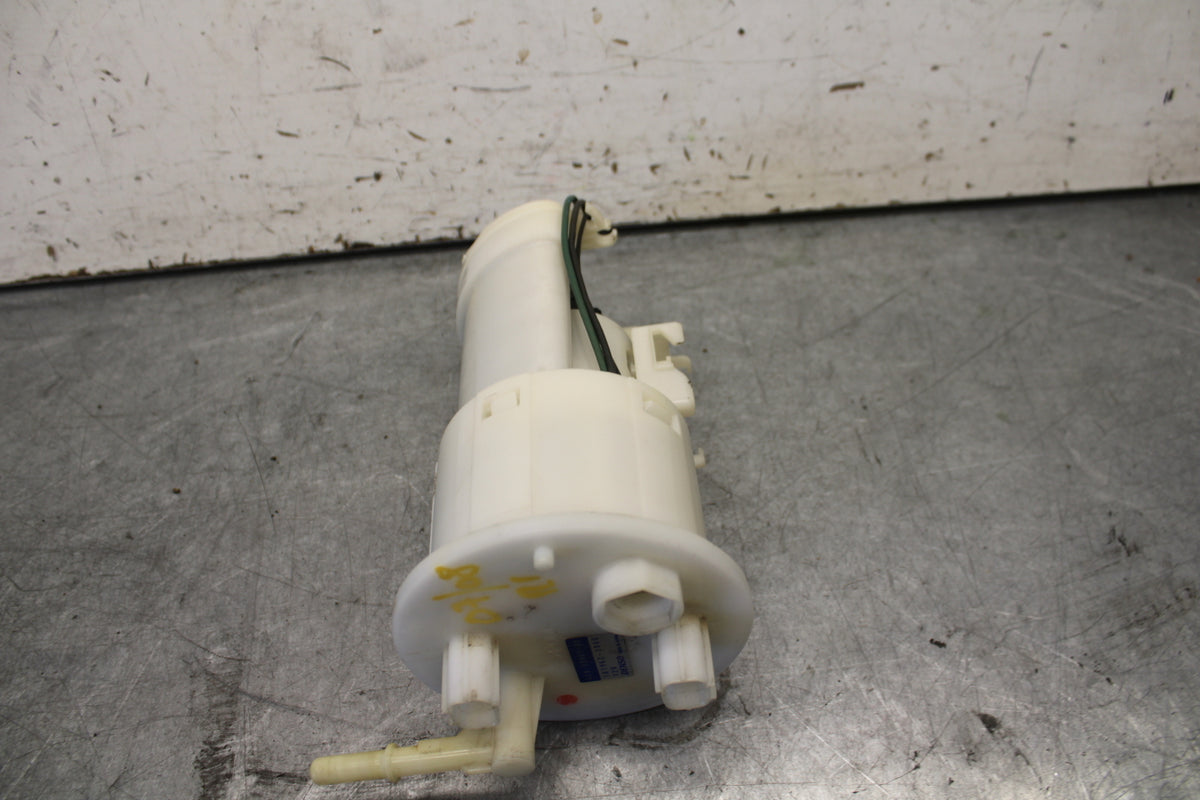 07-08 YAMAHA YZF R1 FUEL PUMP GAS PETROL SENDER UNIT 4C8-13907-01-00  BB676