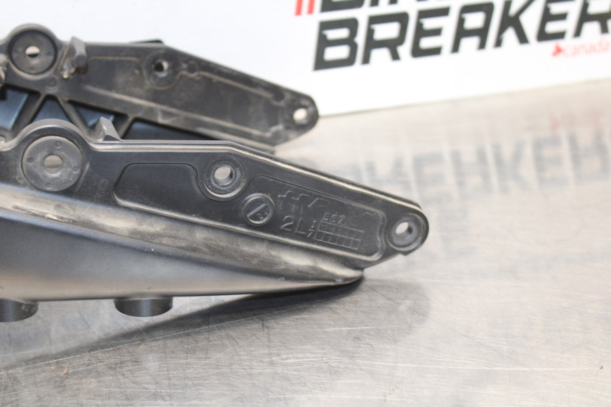 06-07 SUZUKI GSXR 600 FRONT SUBFRAME SUB FRAME BB822