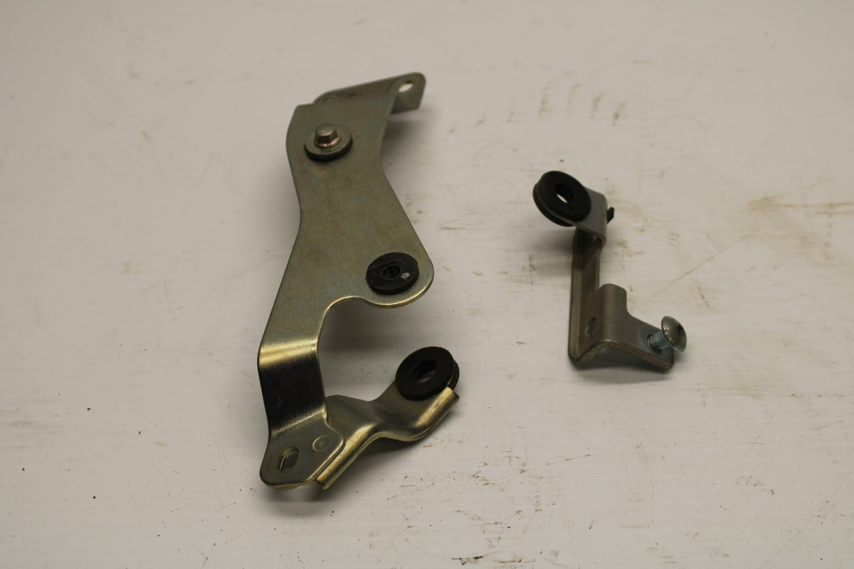 11-19 SUZUKI GSXR600 FAIRING COWL MOUNT SUPPORT BRACKET SET BB 241
