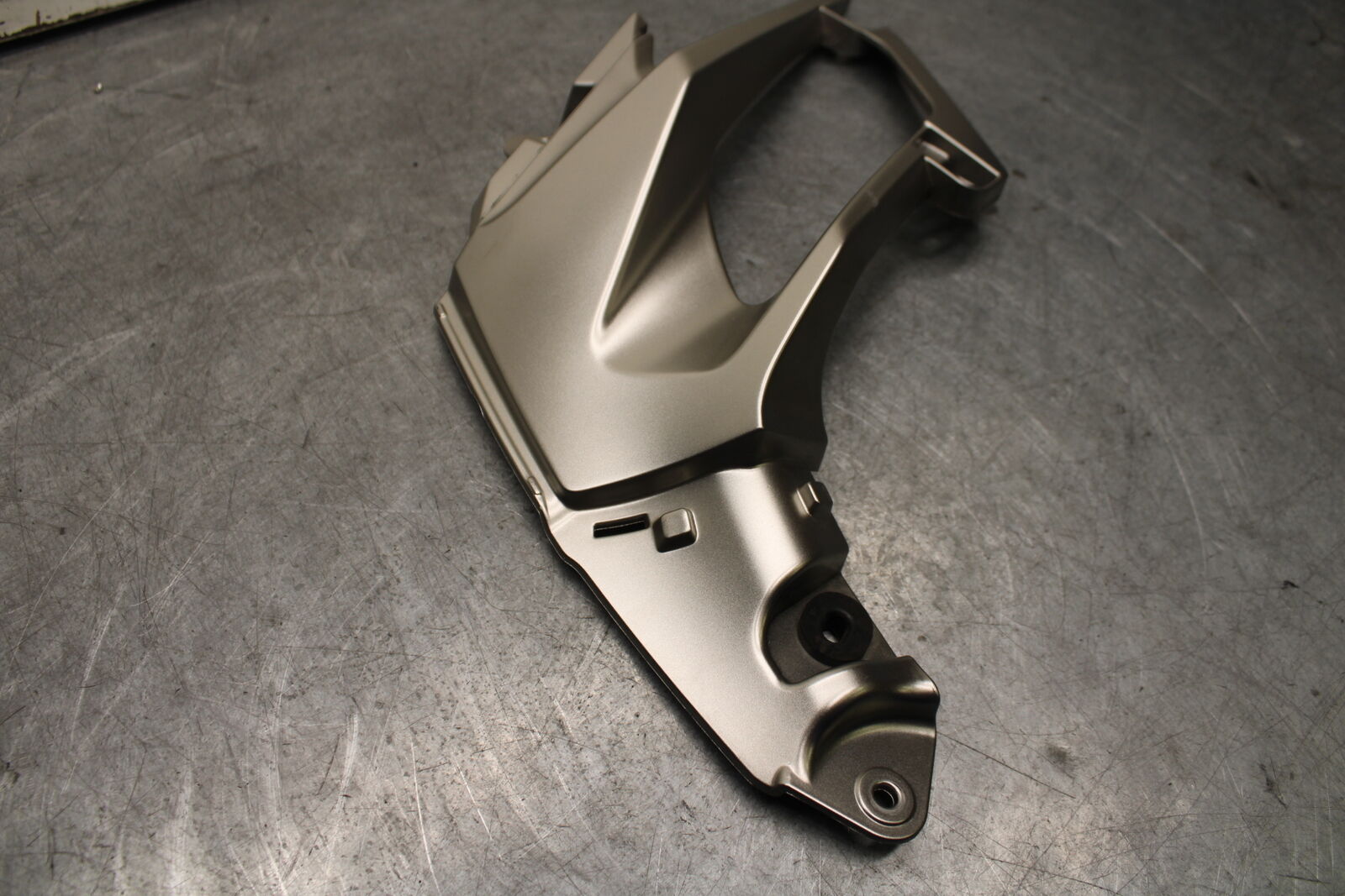 18-23 KAWASAKI NINJA 400 RIGHT INNER FAIRING COWL PANEL TRIM OEM BB660