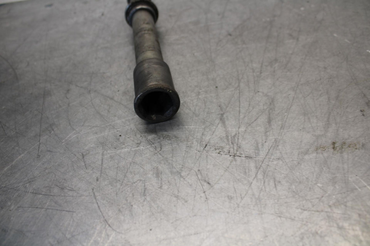 96-03 KAWASAKI NINJA ZX7R FRONT WHEEL RIM AXLE PIVOT BOLT BB438