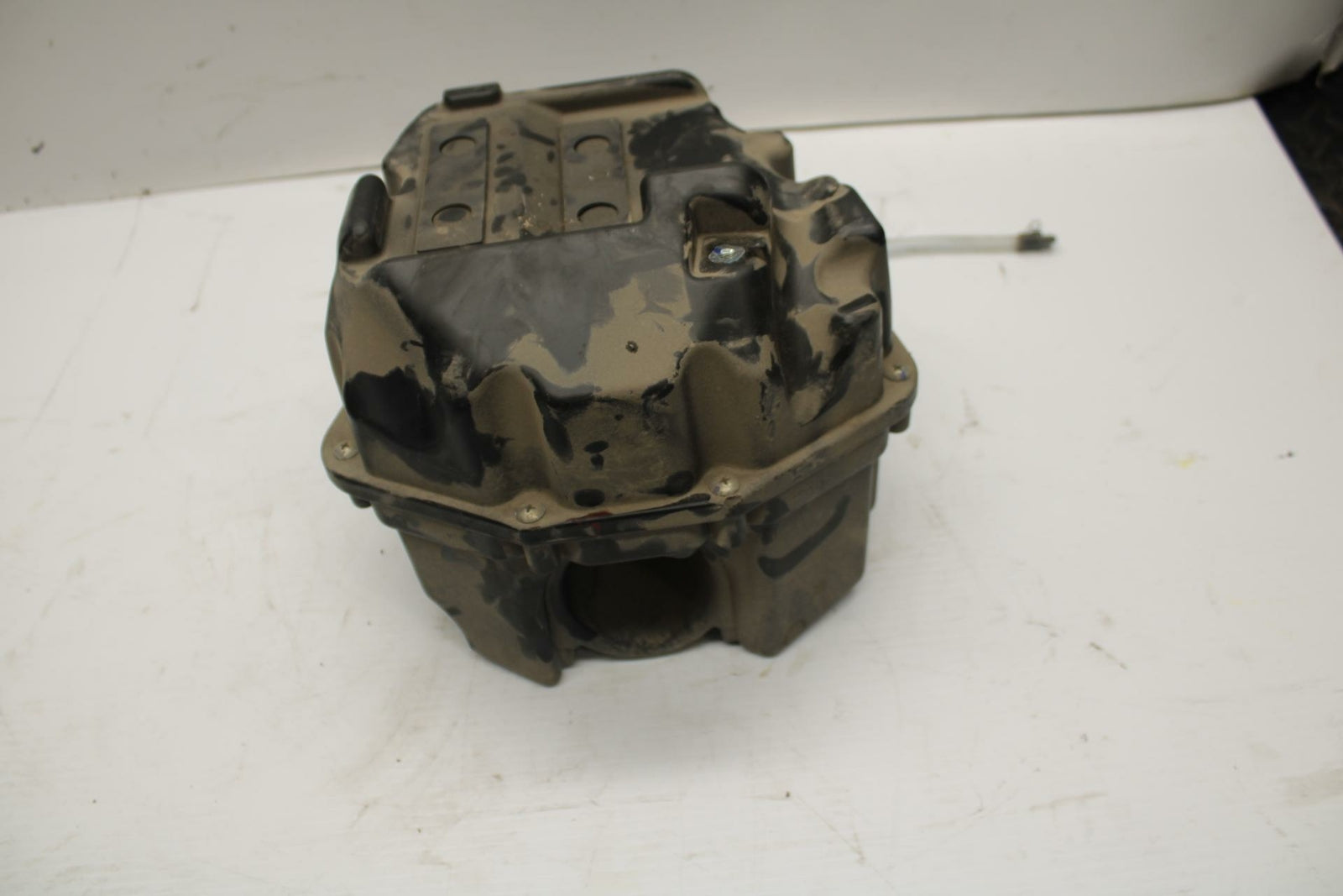 17-20 KAWASAKI NINJA 650 EX650 ABS AIRBOX AIR INTAKE FILTER BOX BB277