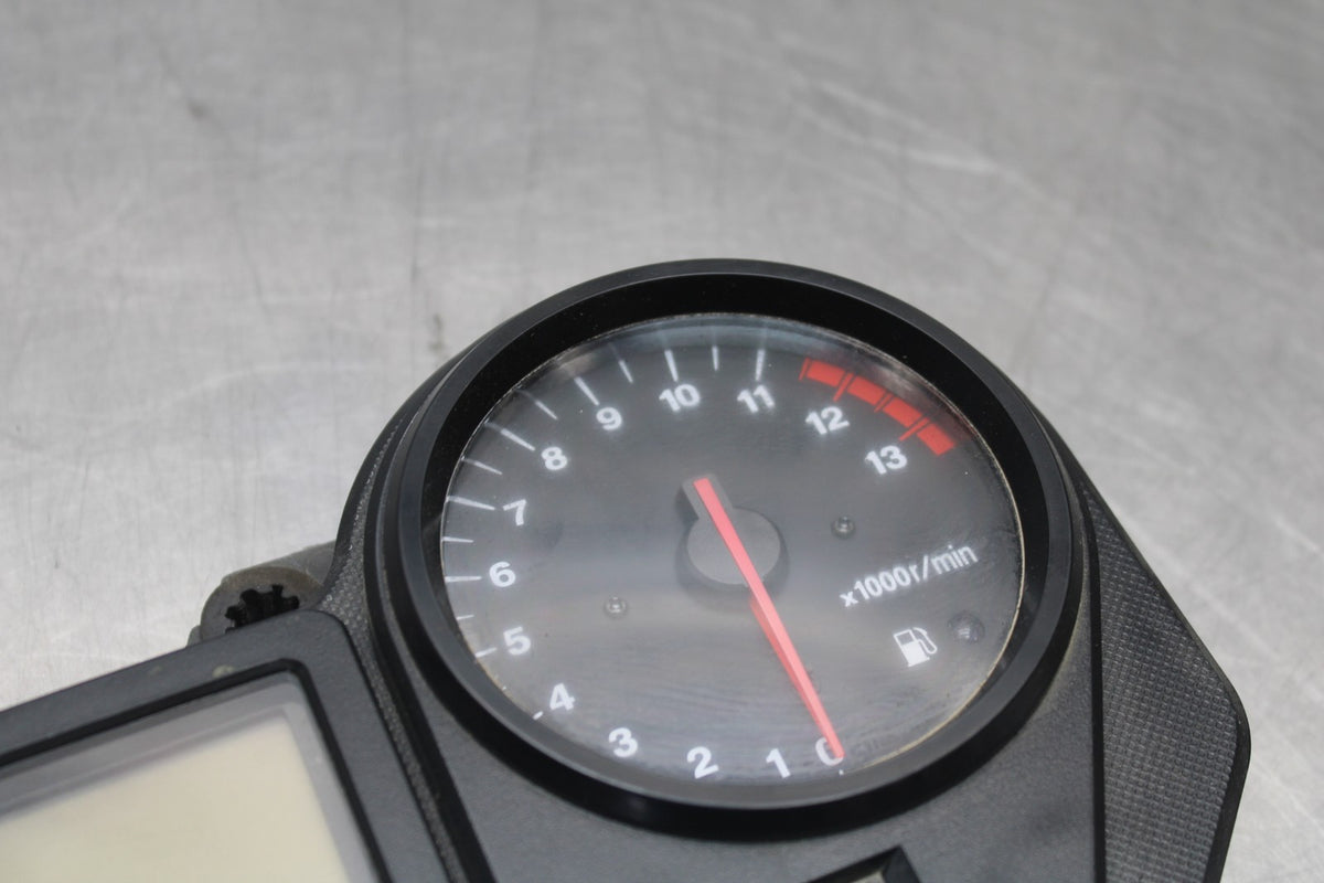 00-01 HONDA CBR929RR SPEEDO GAUGES DISPLAY CLUSTER SPEEDOMETER TACHOMETER BB925