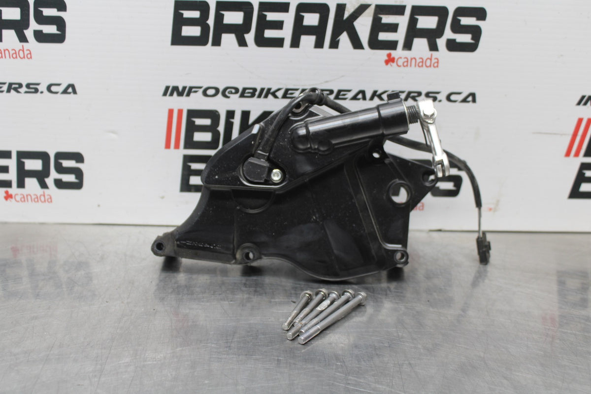 08-10 SUZUKI GSXR 600 ENGINE SPROCKET COVER BB202