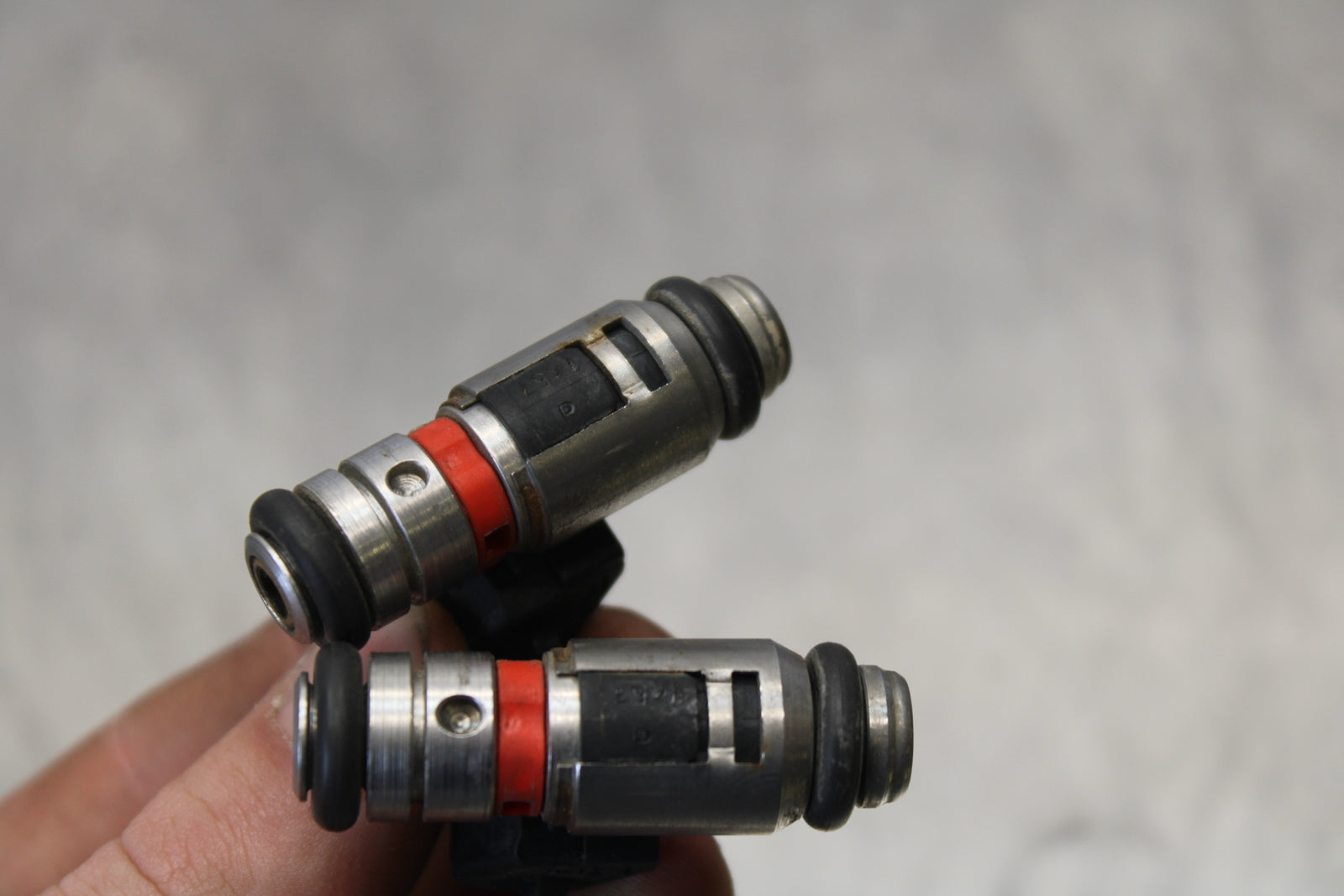 08 MOTO GUZZI BREVA 750 FUEL INJECTOR SET PAIR BB154