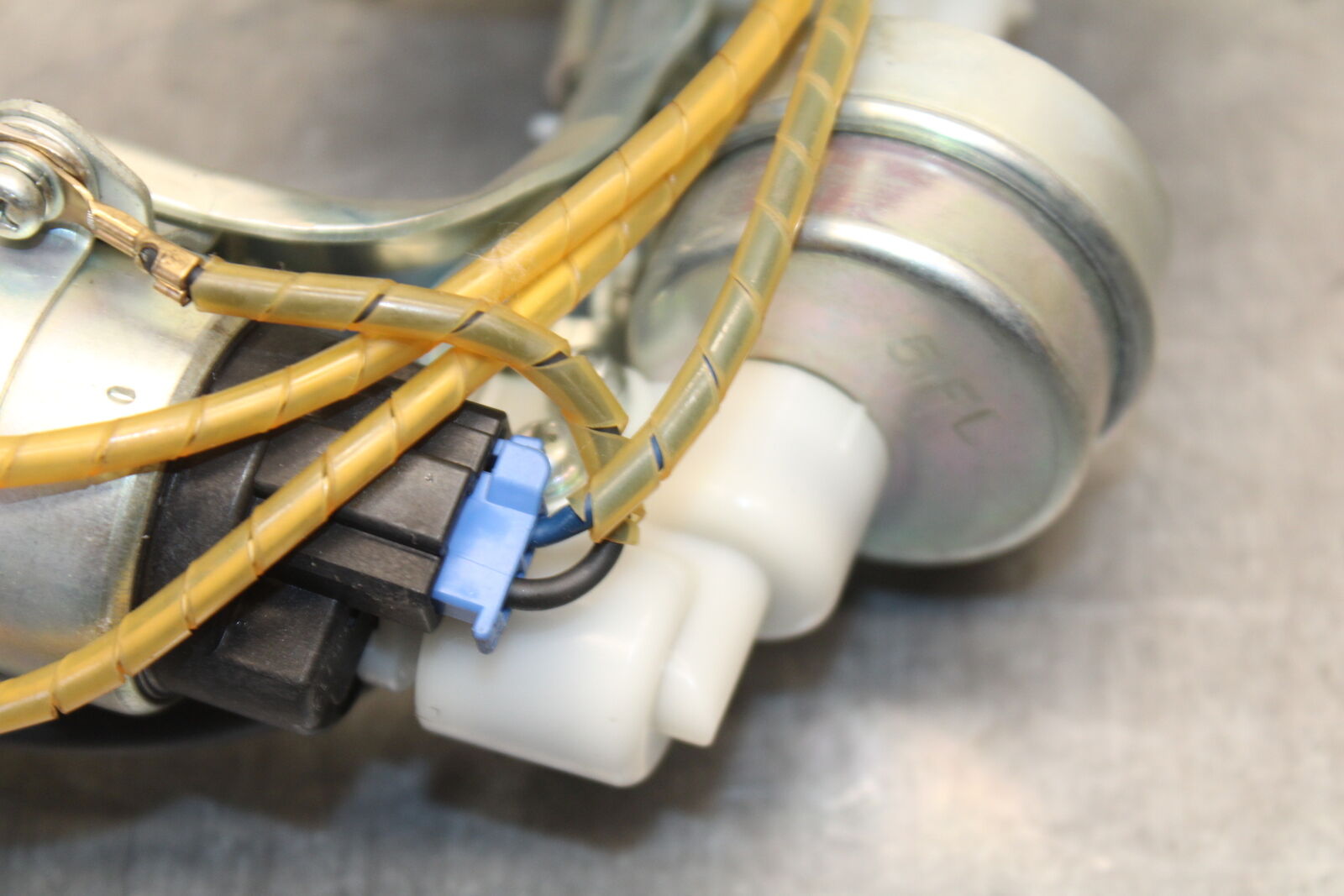 05-06 SUZUKI BOULEVARD M50 FUEL PUMP 15100-10F10 15100-39G00 15100-41F10 BB671