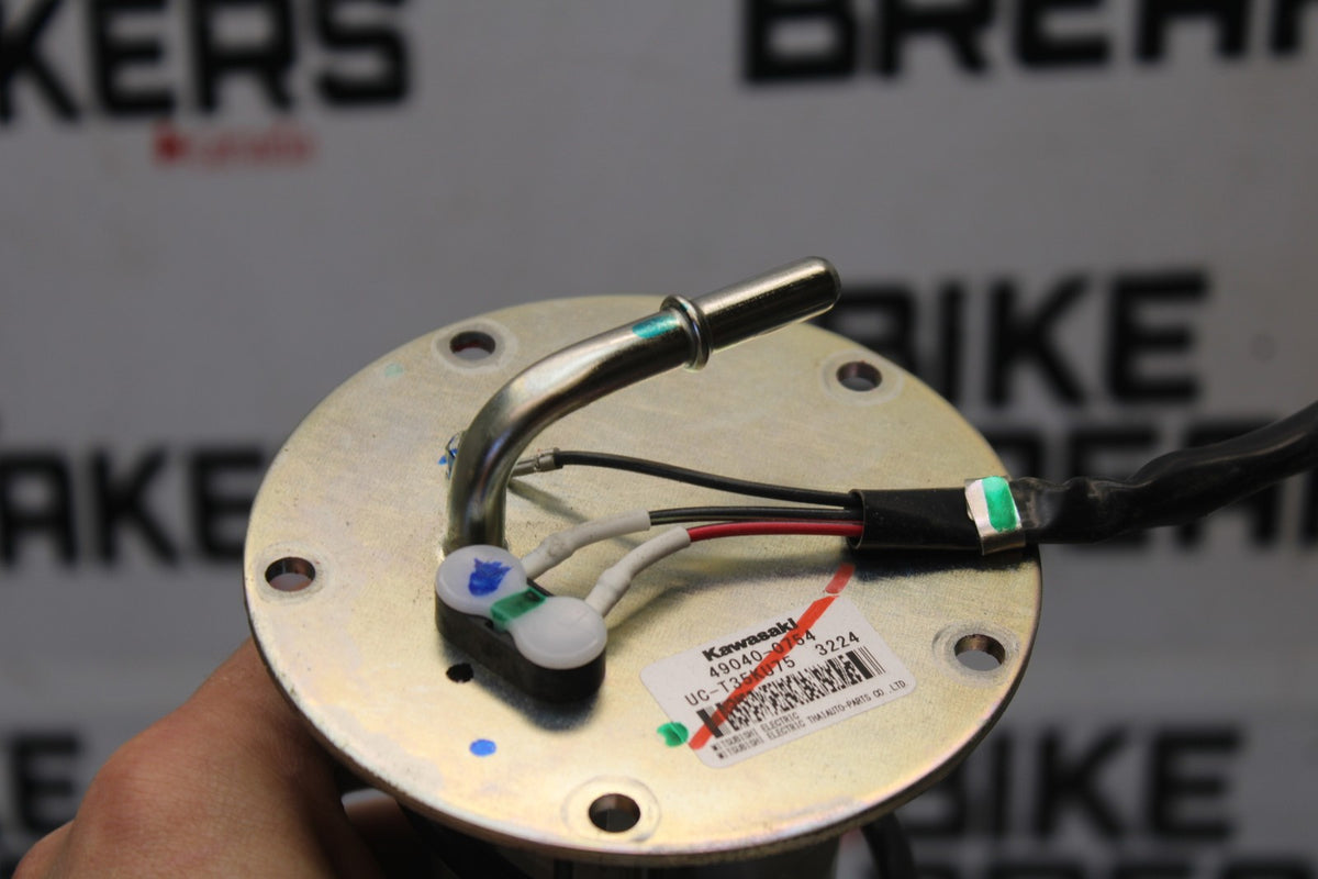 23 KAWASAKI NINJA 650 EX650 FUEL PUMP GAS PETROL SENDER UNIT BB920