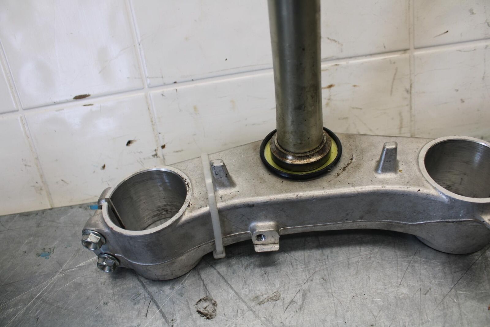 15-21 SUZUKI GSXR600 FRONT FORKS CLAMP LOWER TRIPLE TREE STEM BB437 #A