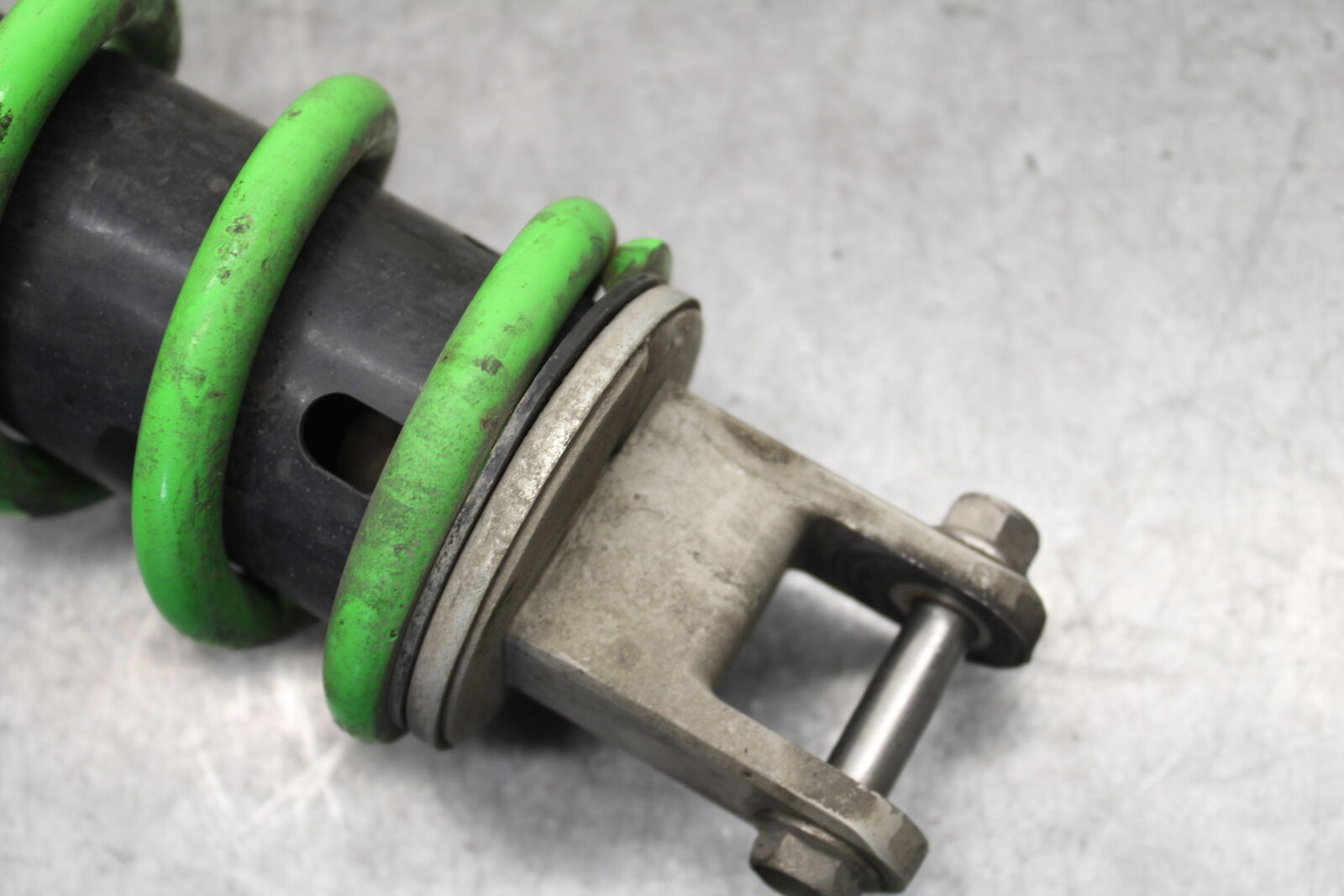 13-18 KAWASAKI NINJA ZX6R REAR BACK SHOCK ABSORBER  45014-0393-37X BB666