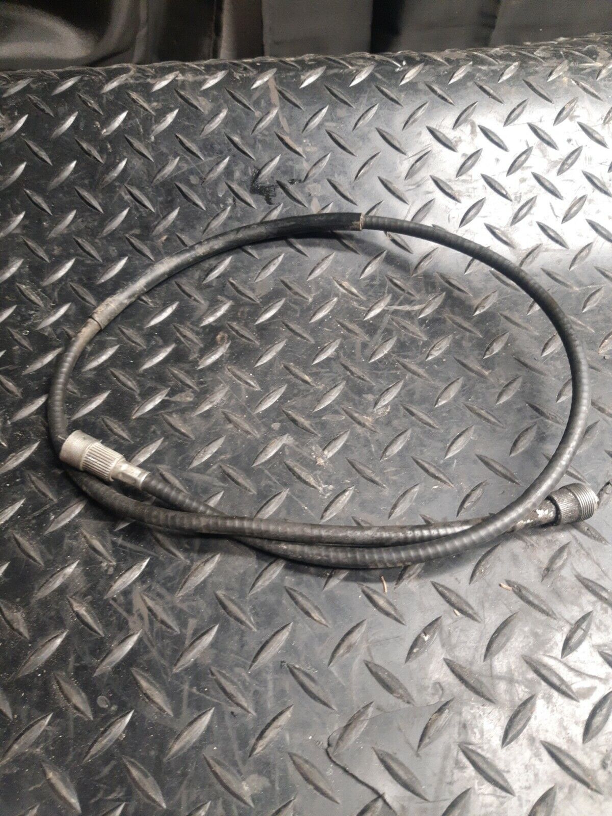 78 SUZUKI GS550E SPEEDOMETER CABLE SPEEDO LINE BB212