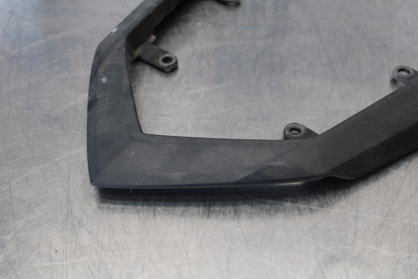 09-15 YAMAHA FZ6R PASSENGER REAR SEAT GRAB BAR HANDLE BB161