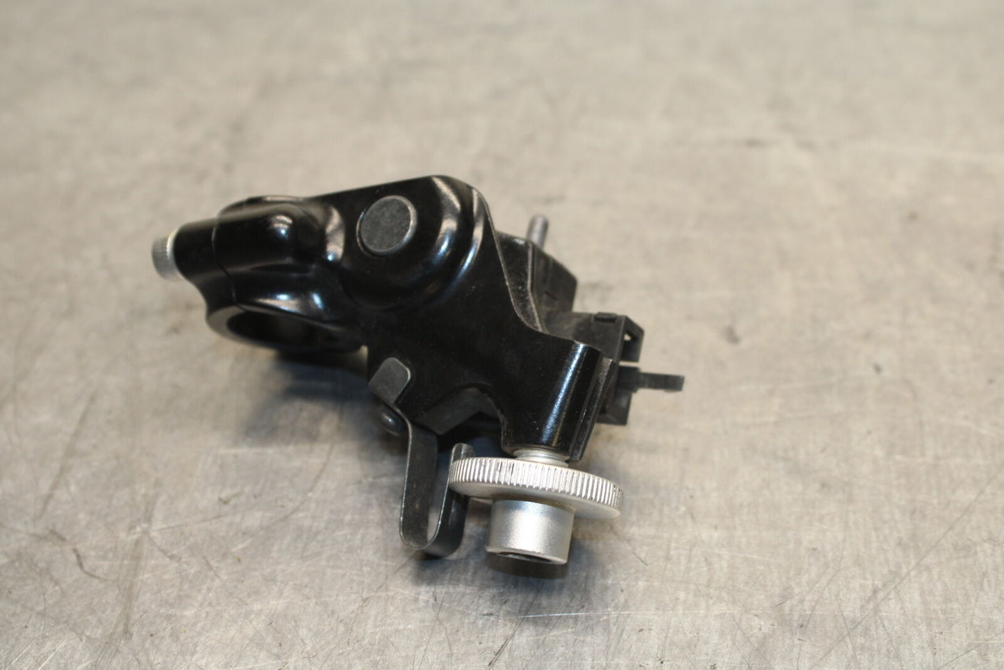 09-12 KAWASAKI NINJA ZX6R CLUTCH LEVER PERCH MOUNT BRACKET BB110