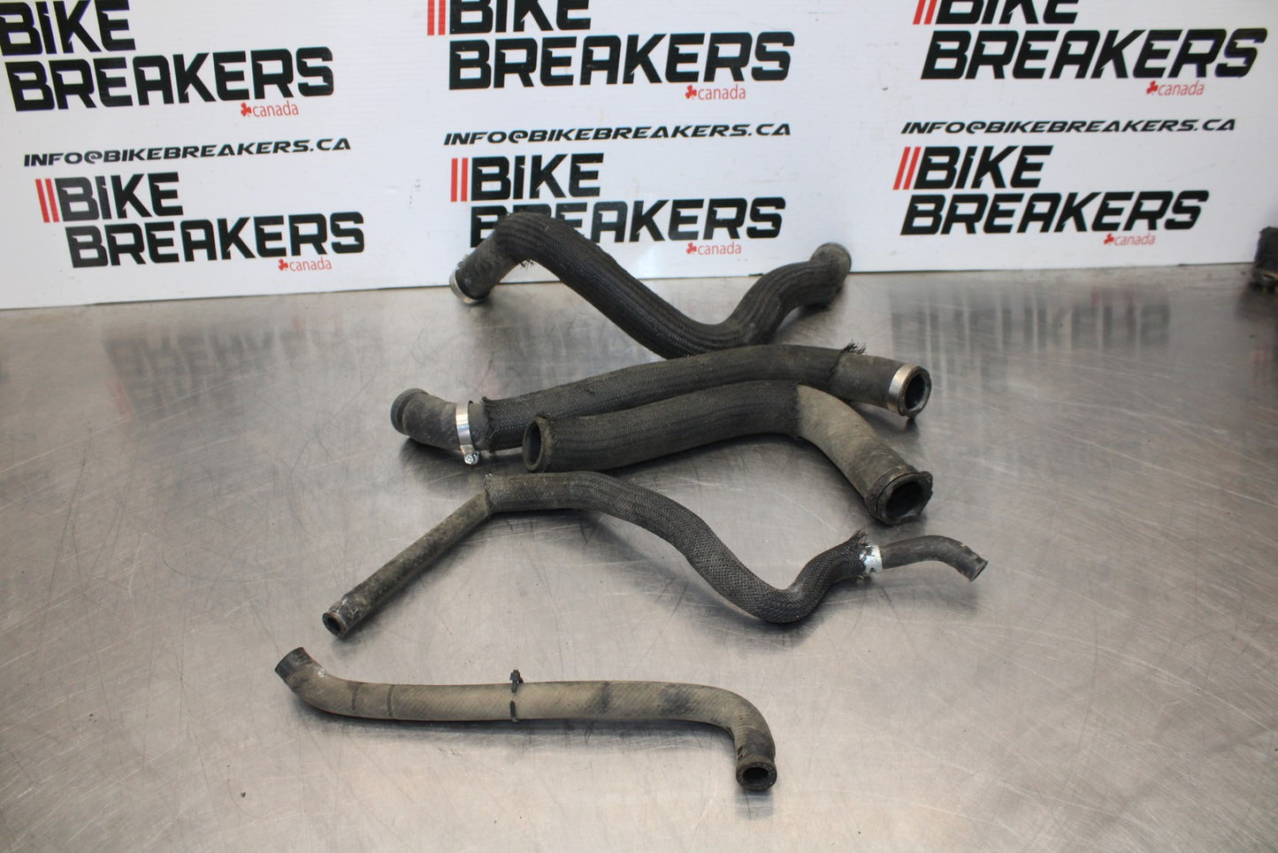 06-07 SUZUKI GSXR 600 RADIATOR HOSES ENGINE COOLANT WATER PIPES HOSE BB178