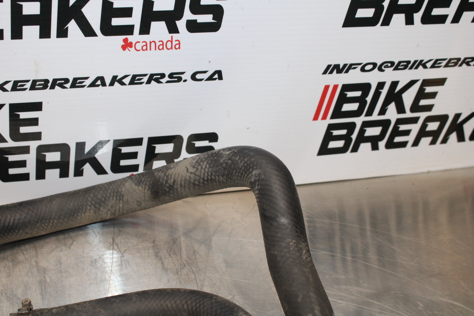 04-05 KAWASAKI NINJA ZX10R RADIATOR HOSES ENGINE COOLANT WATER PIPES BB163