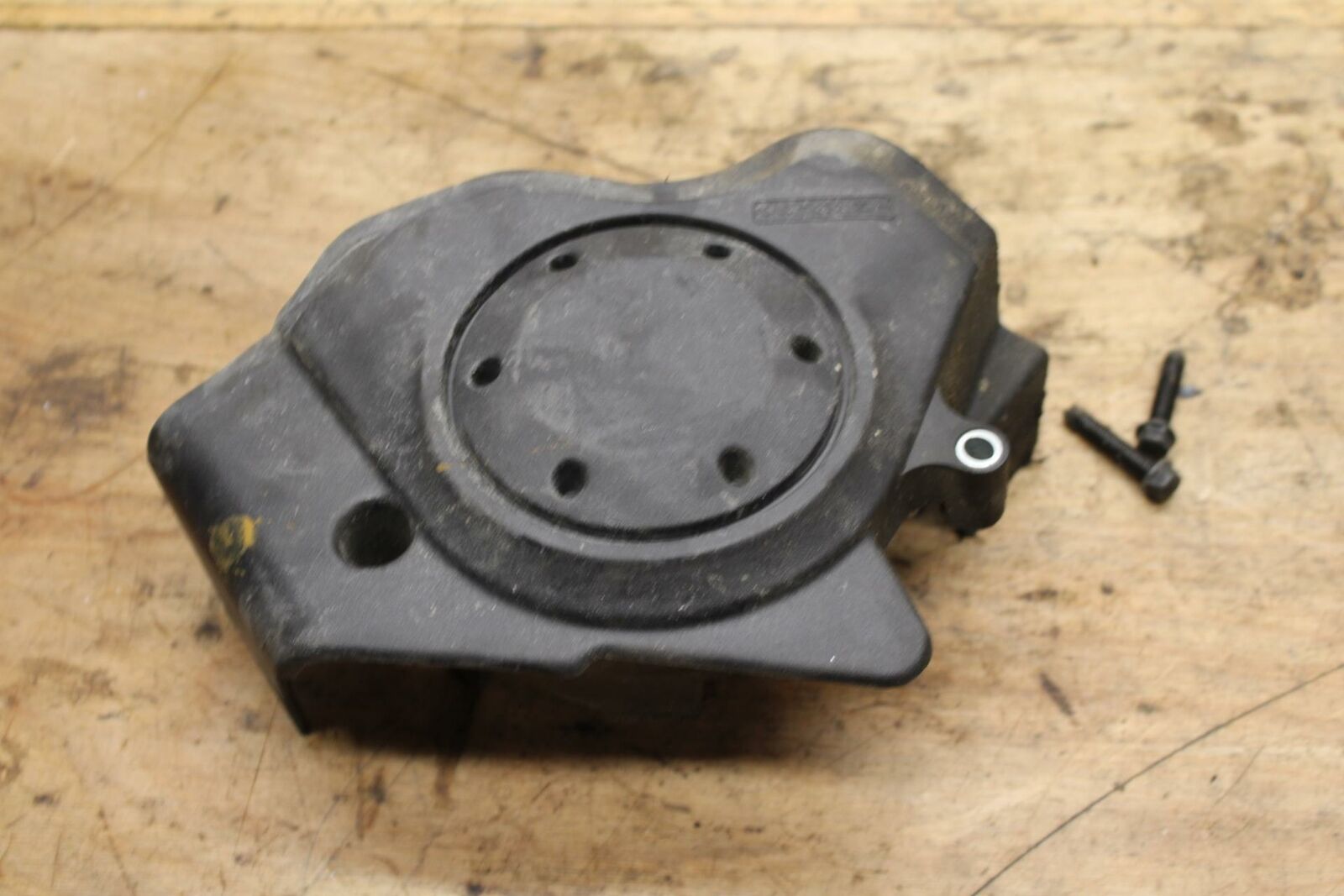 09-10 KAWASAKI ER-6N ENGINE SPROCKET COVER BB325