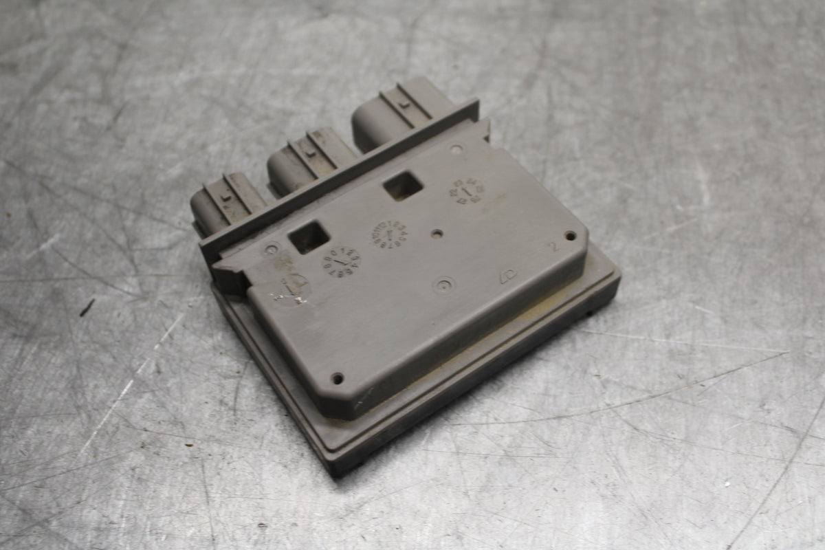 24-25 KAWASAKI NINJA ZX6R RELAY ASSEMBLY FUSE BOX BB726