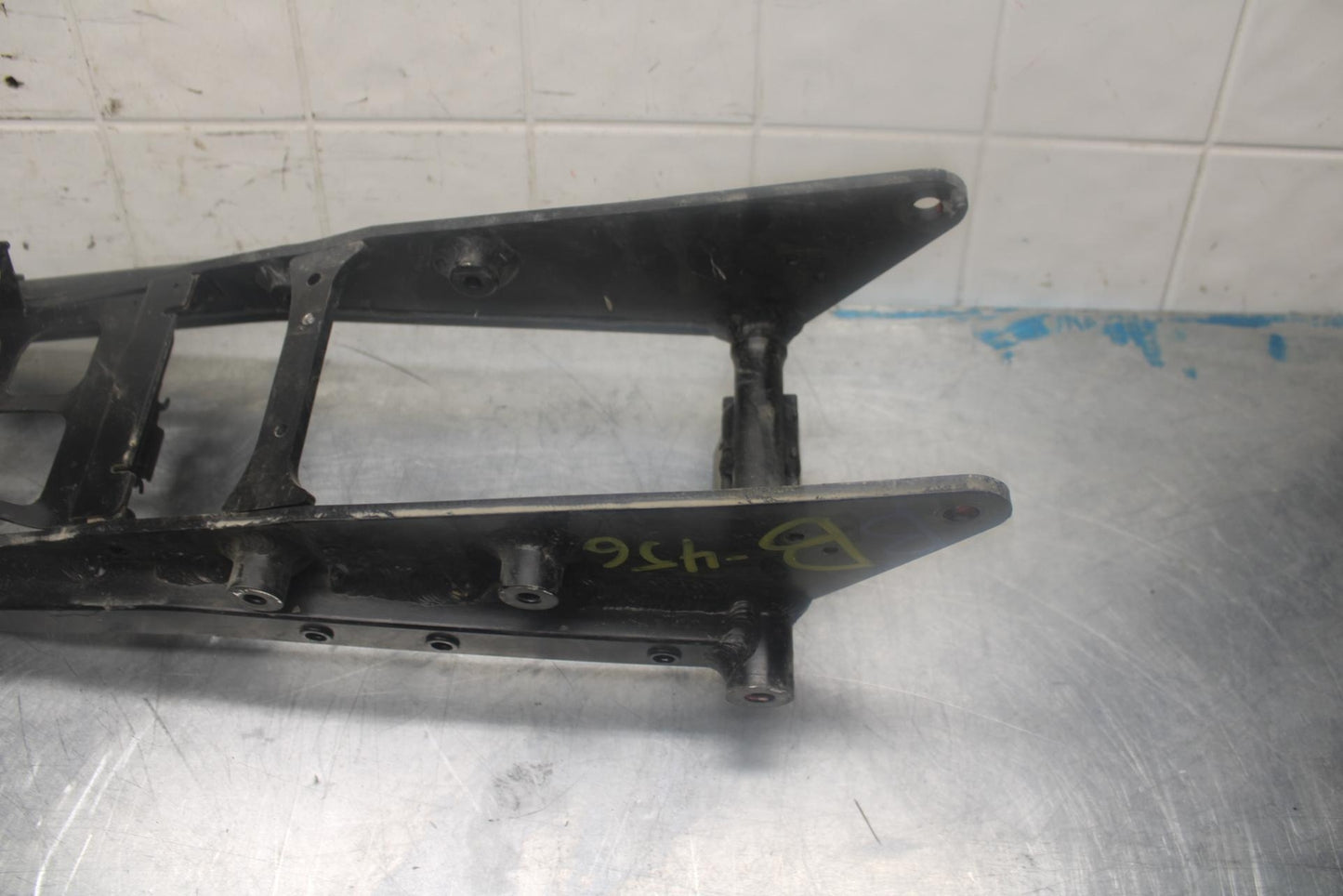 07-08 KAWASAKI NINJA ZX6R REAR SUBFRAME BACK SUB FRAME 32160-0258 BB456