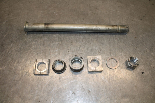 19-23 KAWASAKI NINJA ZX6R REAR AXLE BACK WHEEL RIM PIVOT BOLT AXEL BB701