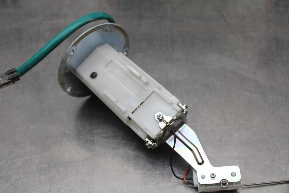 19-23 KAWASAKI NINJA ZX6R FUEL PUMP GAS PETROL SENDER UNIT BB188