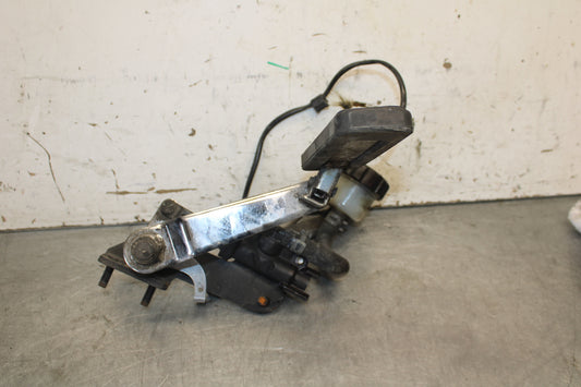 05-06 YAMAHA ROAD STAR XV1700A REAR BACK BRAKE MASTER CYLINDER W RESERVOIR BB703
