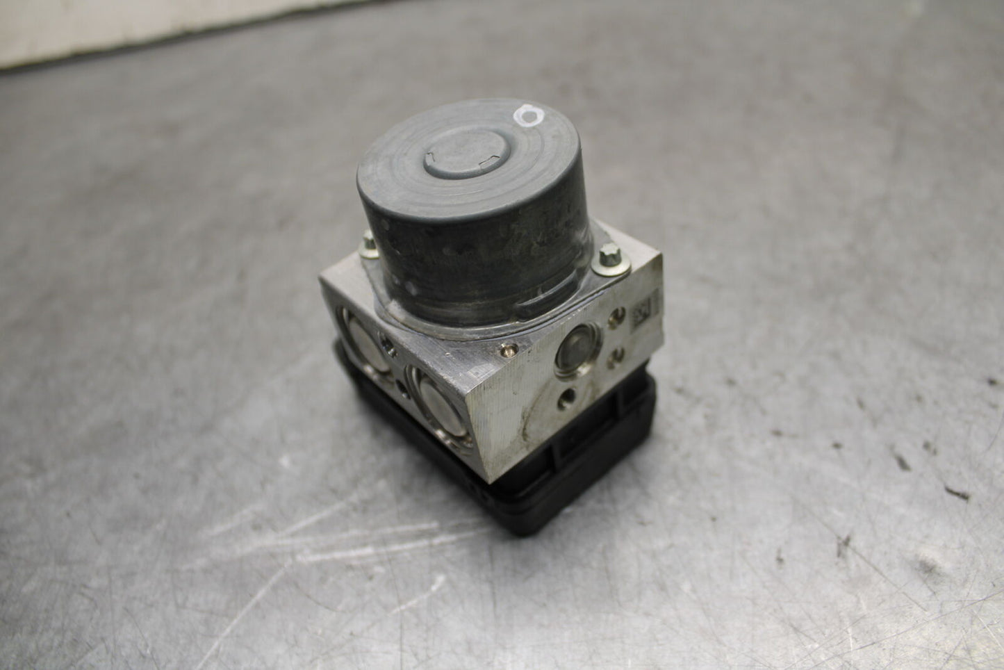 13-18 KAWASAKI NINJA ZX6R ABS PUMP UNIT MODULE BB666