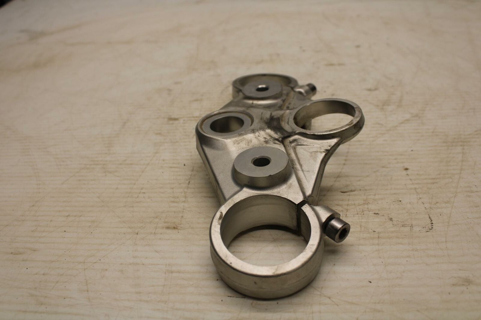 07-16 TRIUMPH STREET TRIPLE FORKS UPPER TRIPLE TREE CLAMP BB356