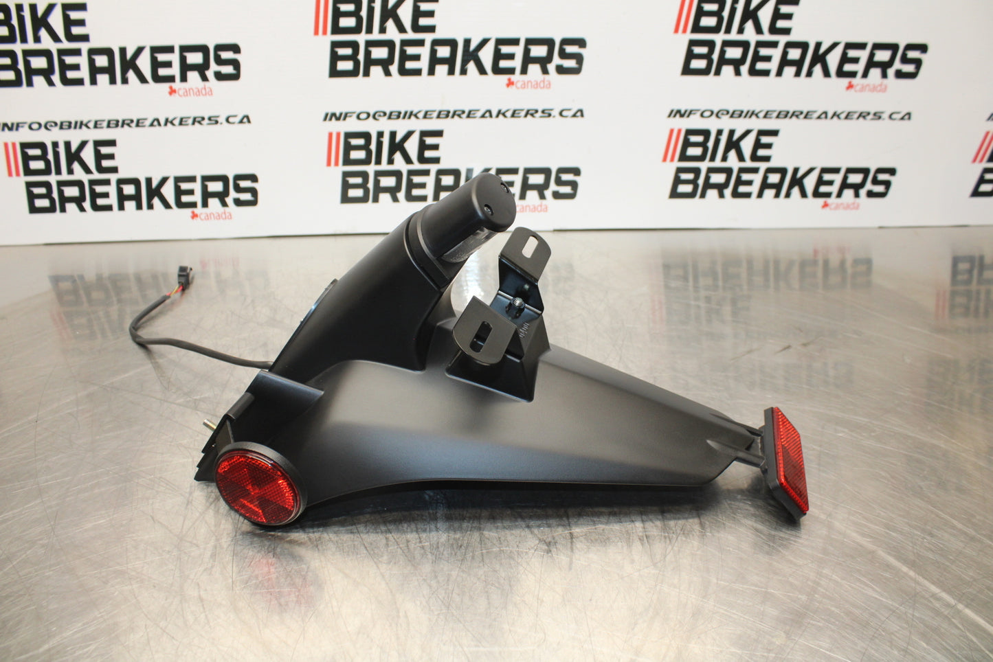 23-24 KAWASAKI NINJA ZX14R NEW!! REAR BACK FENDER MUD GUARD BB153