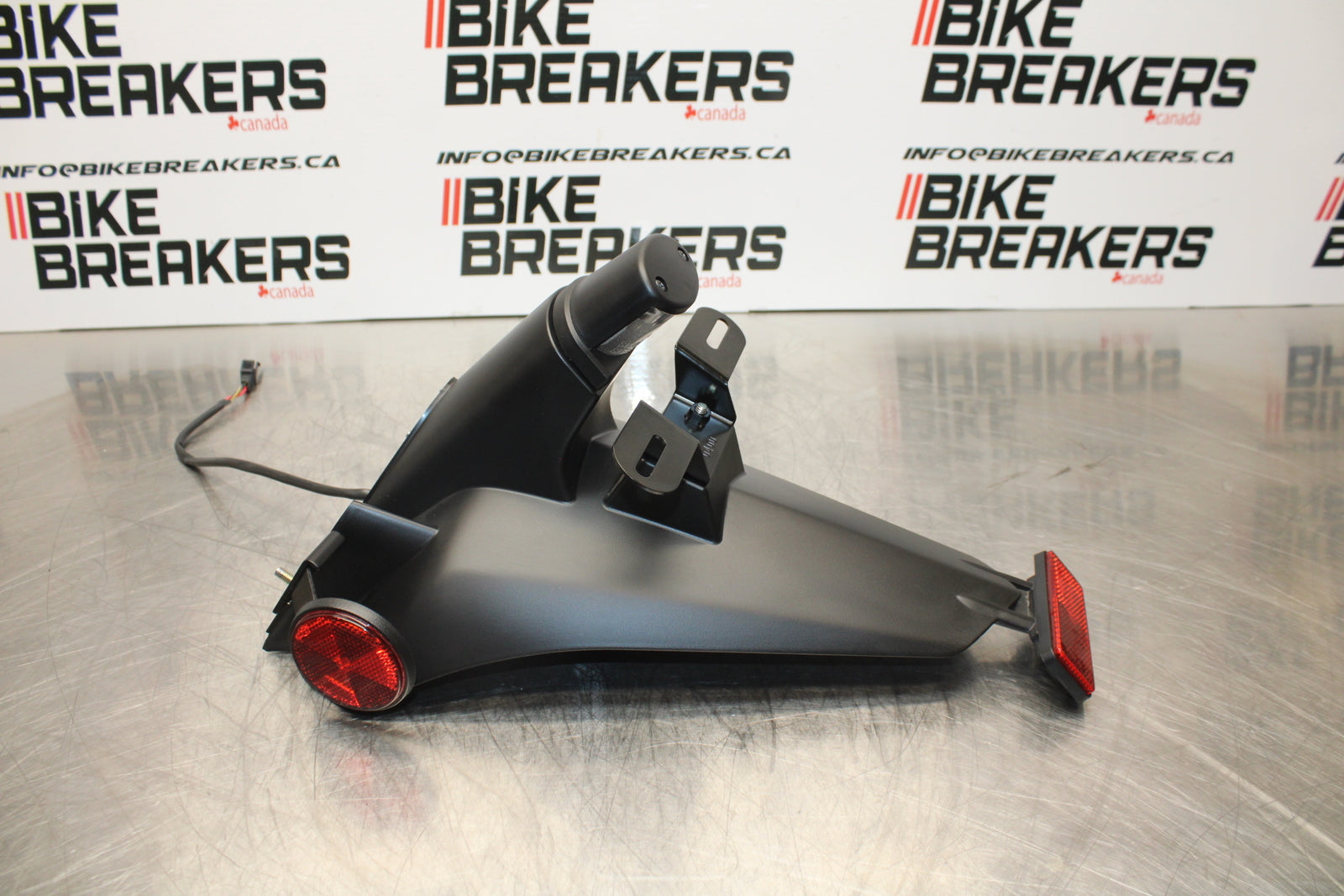 23-24 KAWASAKI NINJA ZX14R NEW!! REAR BACK FENDER MUD GUARD BB153