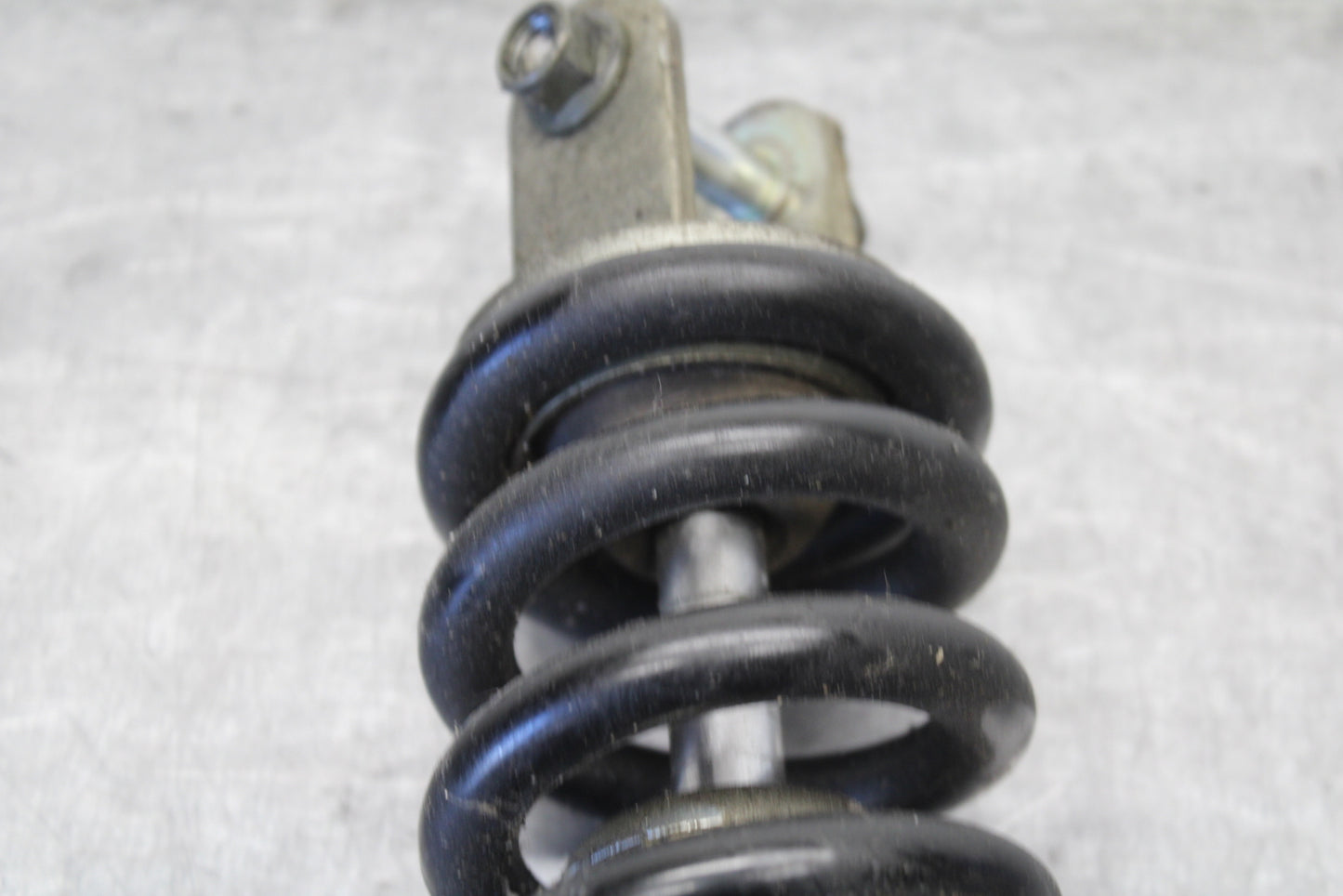 04 SUZUKI INTRUDER 800 REAR BACK SHOCK ABSORBER BB758