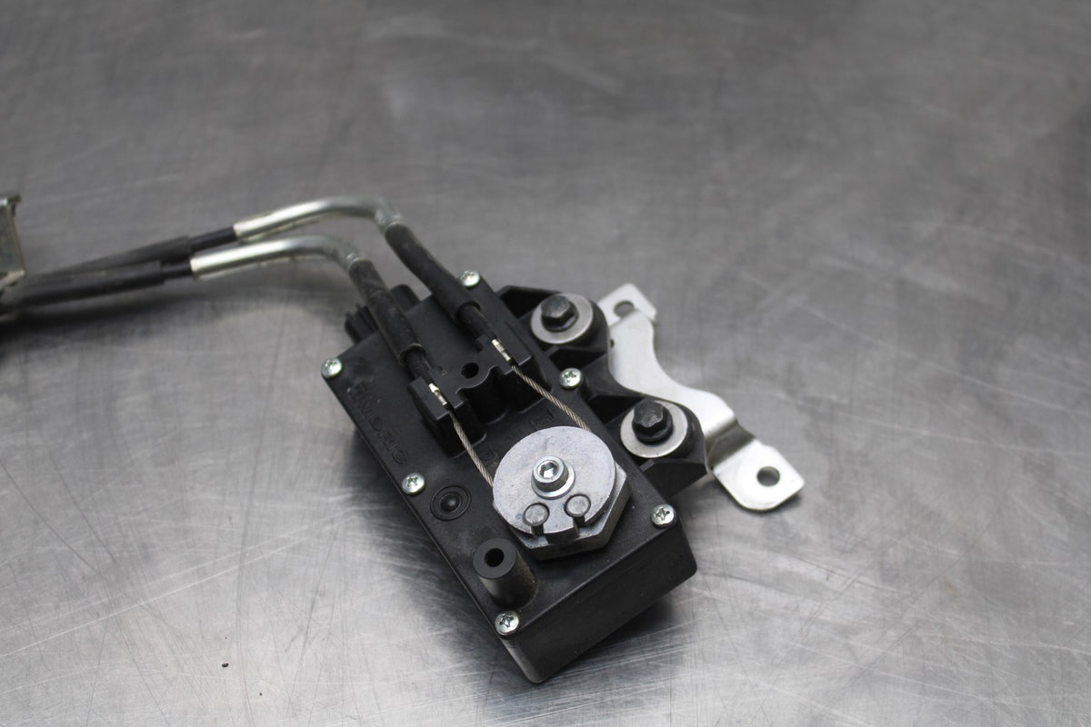 08-16 YAMAHA YZF R6 EXHAUST VALVE SERVO MOTOR BB856
