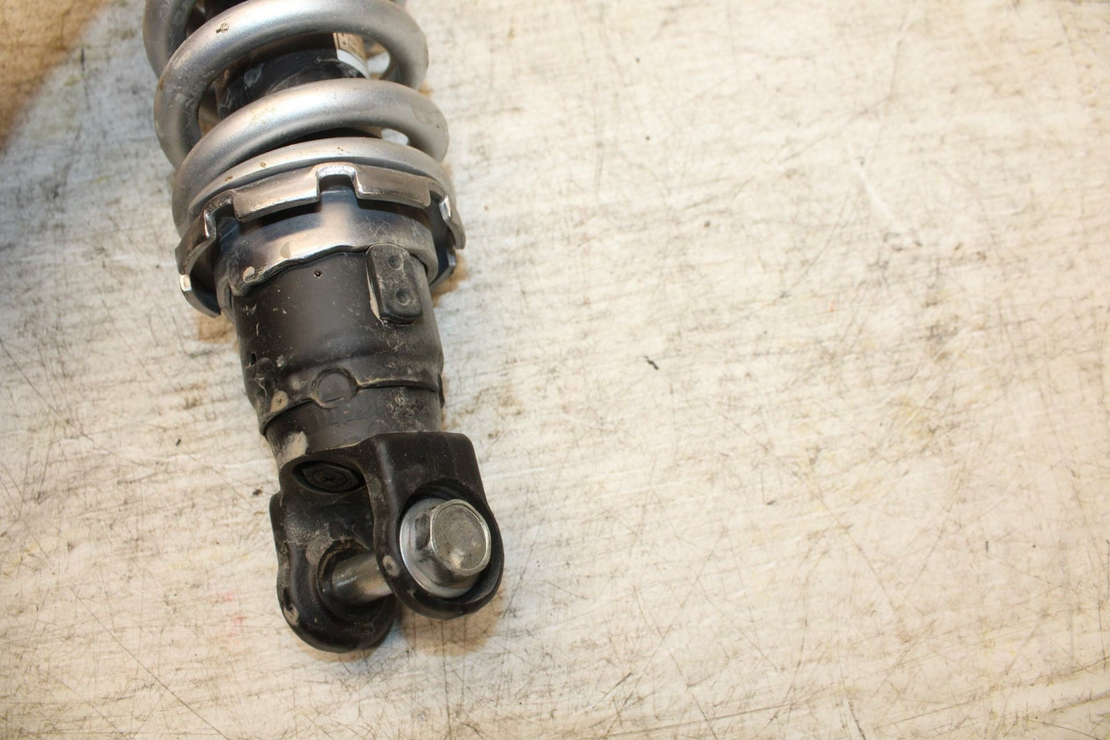 20-21 YAMAHA XSR900 REAR BACK SHOCK ABSORBER SUSPENSION BB372