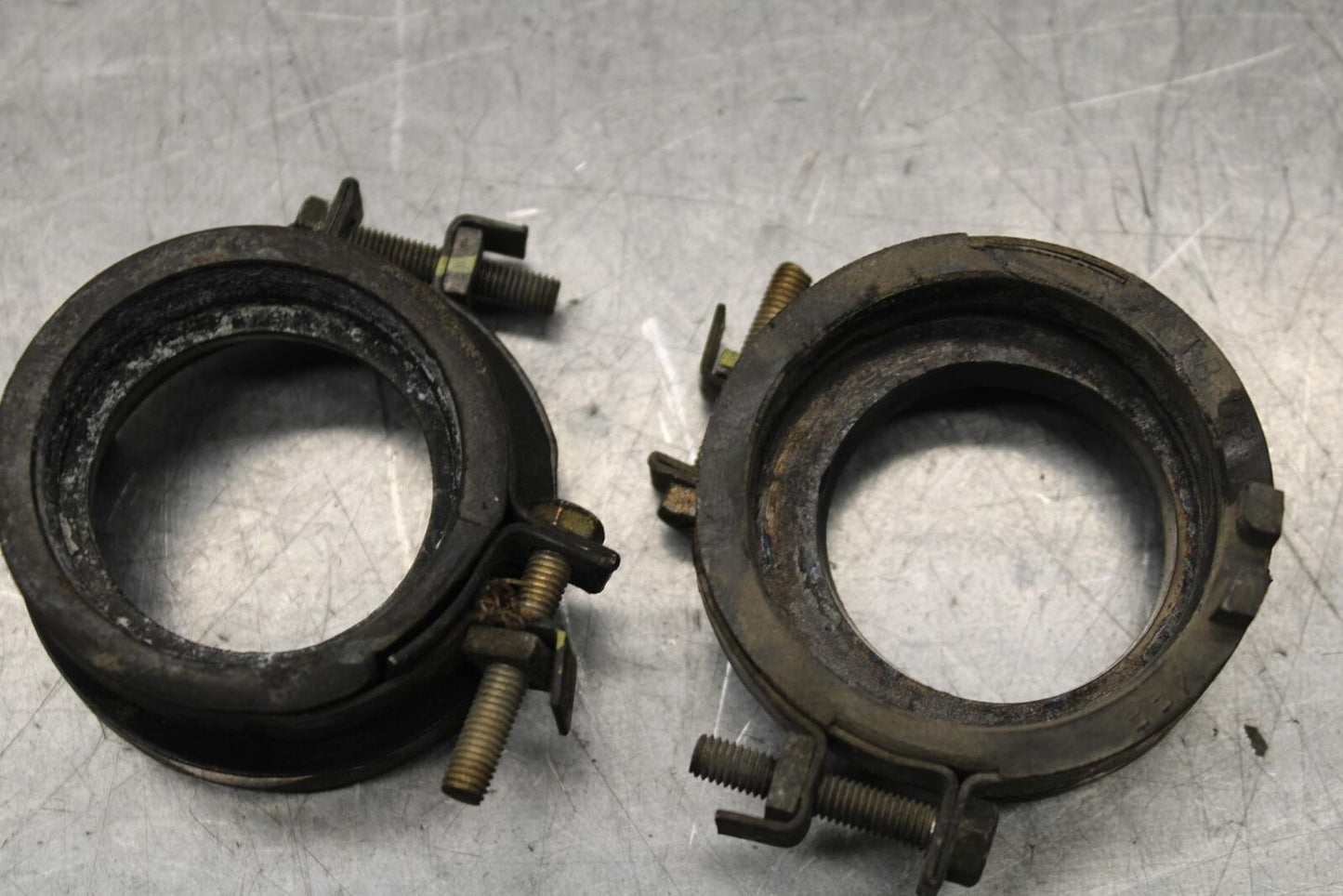 03-04 HONDA CBR600RR INTAKE RUBBER BOOTS BB637