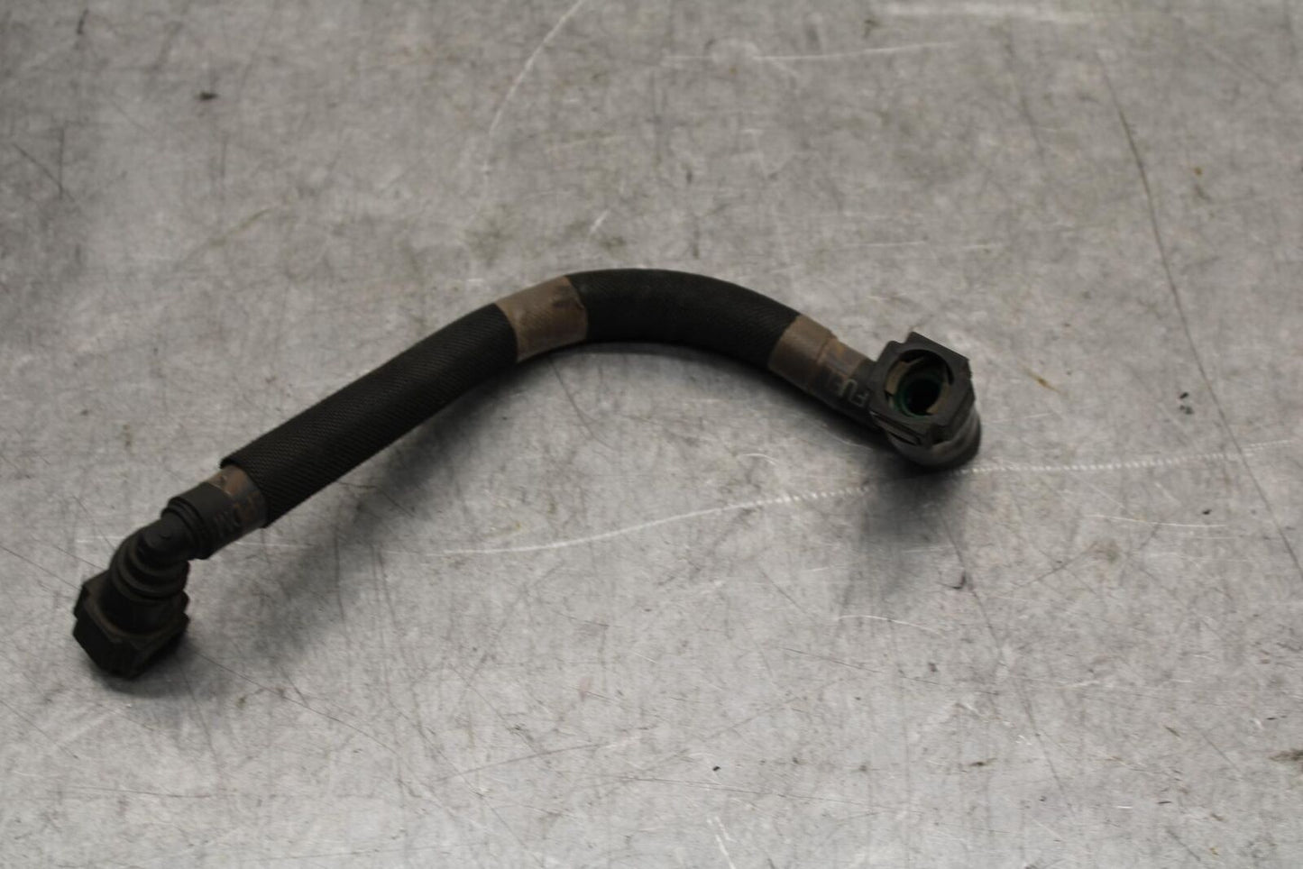 08-10 SUZUKI GSXR750 FUEL HOSE GAS LINE TUBE PIPE BB58