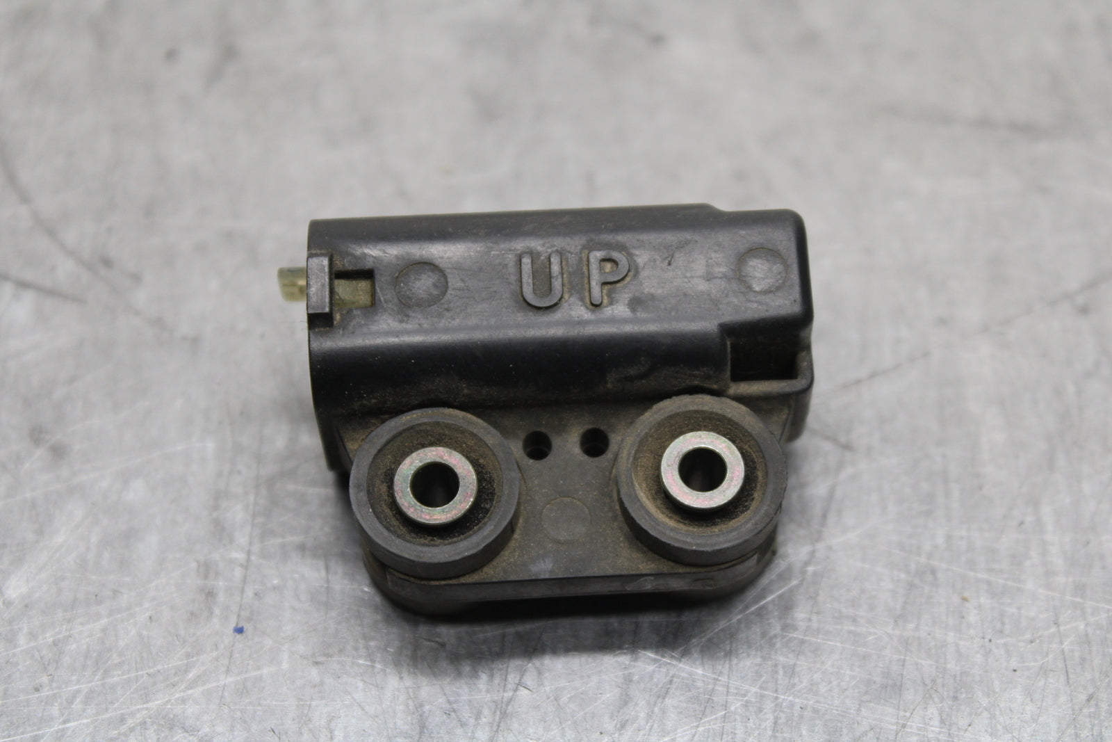 04-05 YAMAHA YZF R1 TIP OVER BANK ANGLE CRASH SENSOR SWITCH BB131