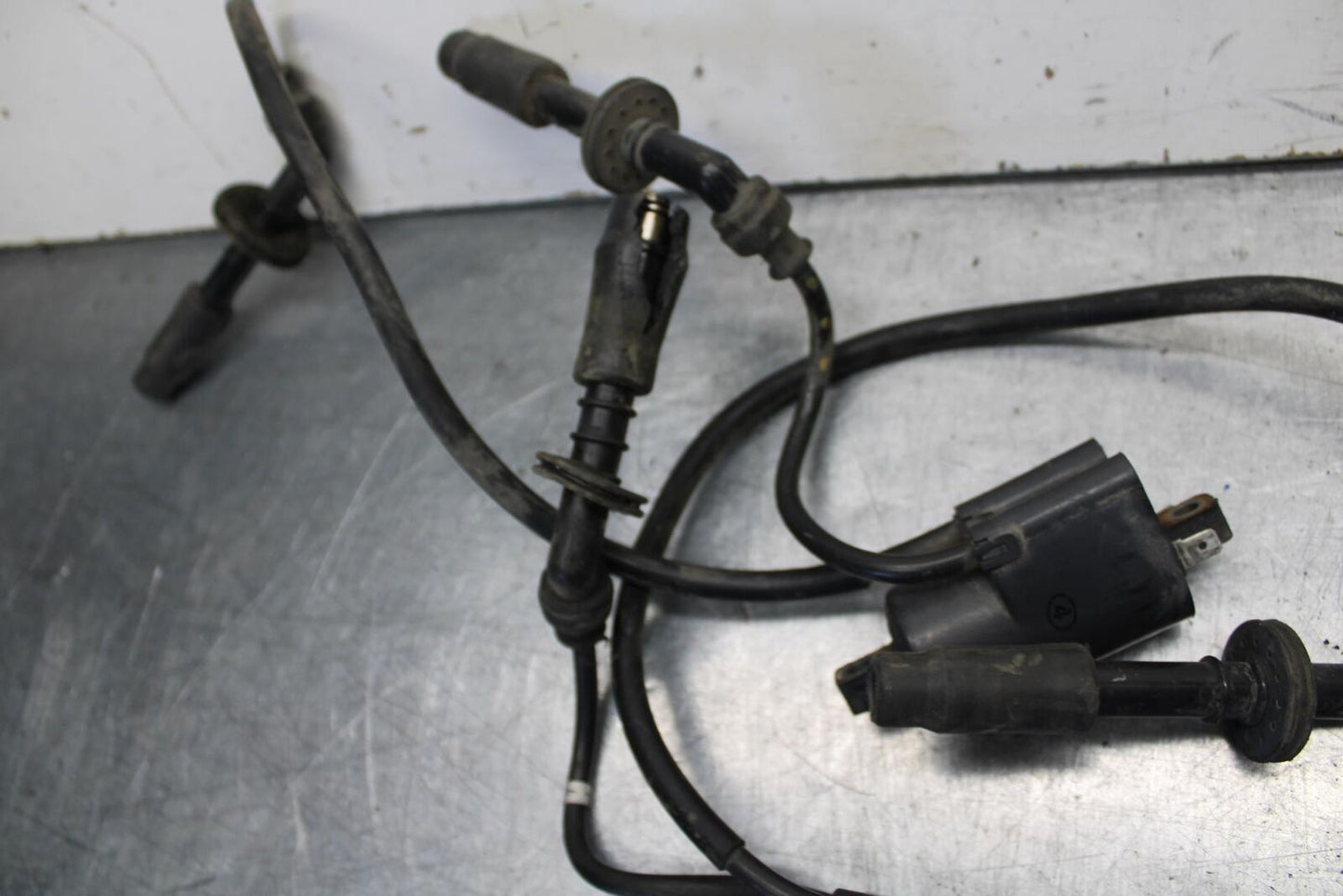 1995 Suzuki RF600R IGNITION COILS COIL SPARK PLUG CAPS BB615