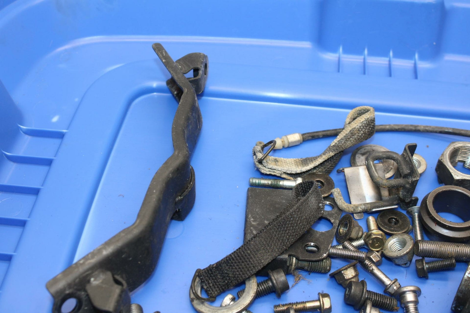 01 KAWASAKI NINJA ZX6R  HARDWARE BB25