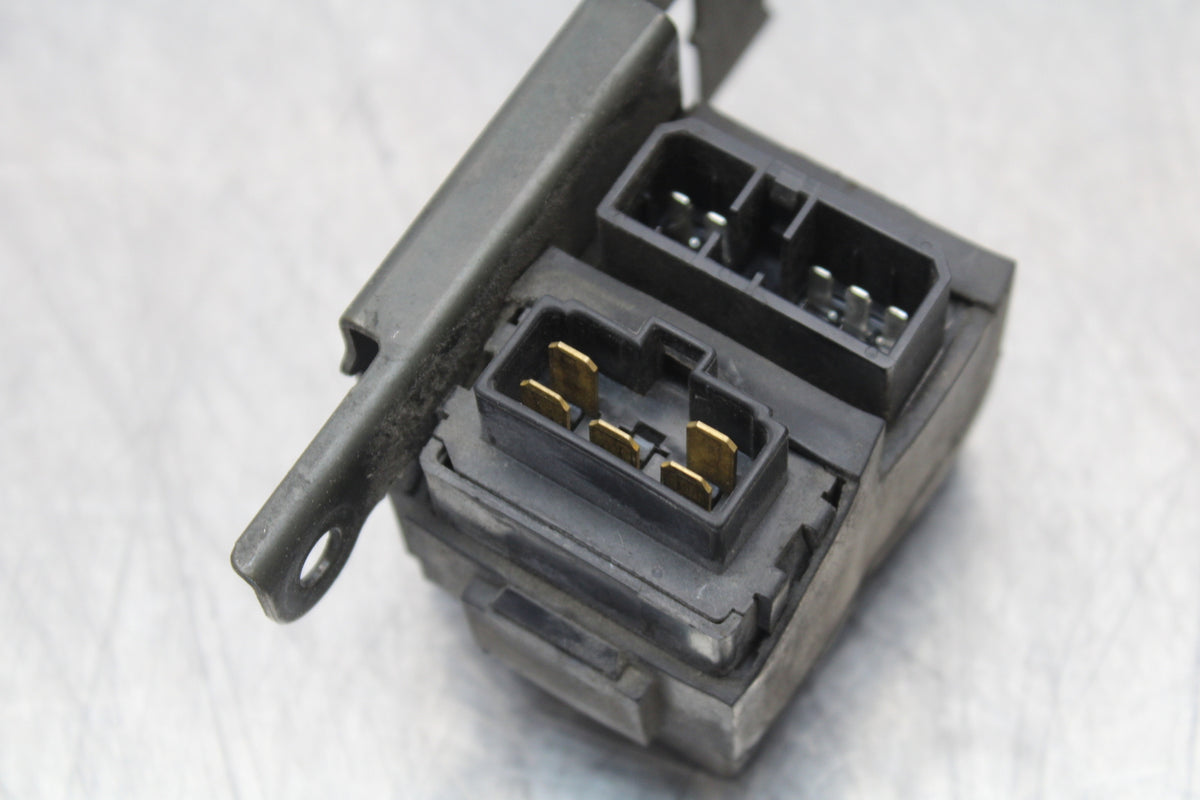 04 YAMAHA ROAD STAR XV1700A RELAY SET PAIR BB155