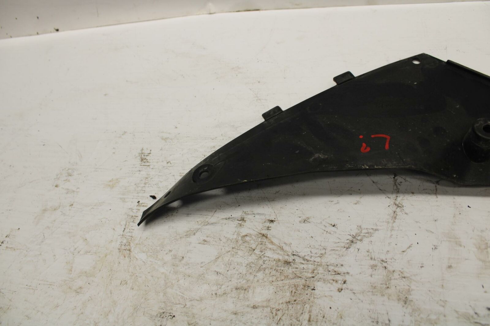 09-12  KAWASAKI NINJA ZX6R LEFT INNER FAIRING COWL PANEL TRIM OEM BB272