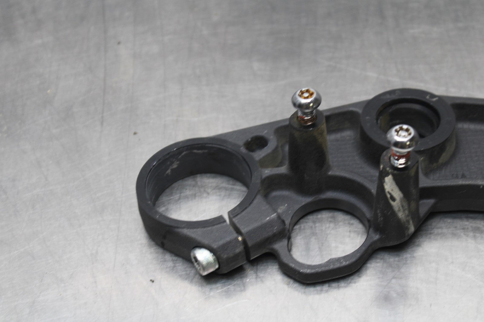 11-22 SUZUKI GSXR 600  FORKS UPPER TRIPLE TREE CLAMP BB193
