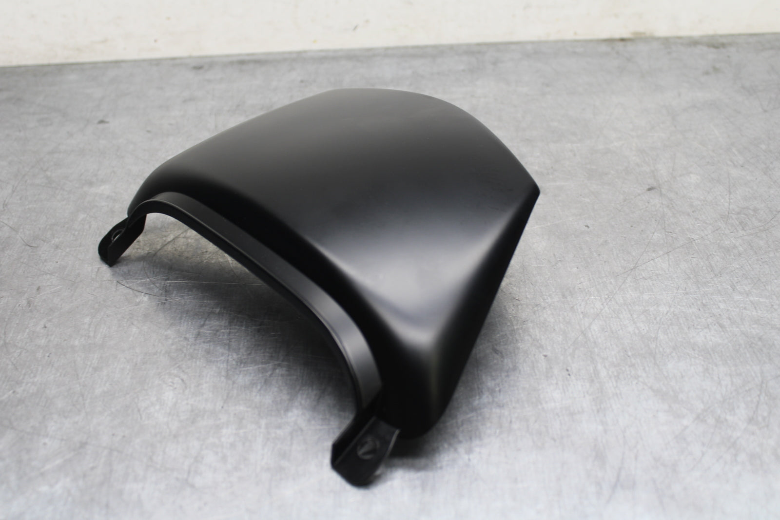 12-25 KAWASAKI NINJA ZX14R NEW!! CENTER REAR BACK TAIL FAIRING COVER COWL BB757