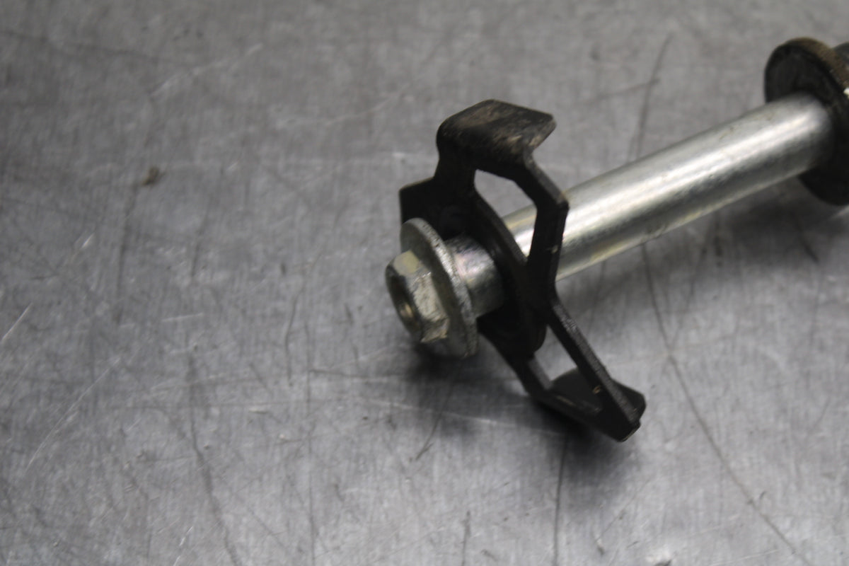 18-23 KAWASAKI NINJA 400 EX400 ABS REAR AXLE BACK WHEEL PIVOT BOLT AXEL BB747