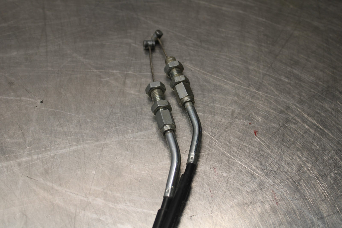 17-24 SUZUKI SV650 THROTTLE CABLES LINES BB829