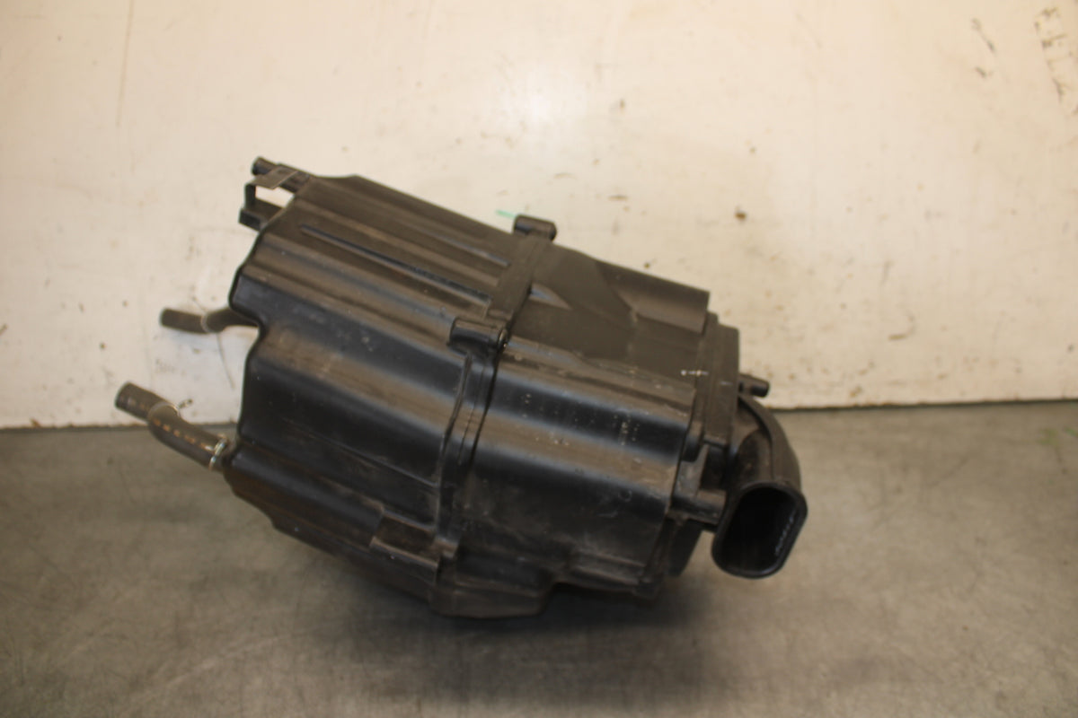 13-15 HONDA CBR500R AIRBOX AIR INTAKE FILTER BOX 17225-MGZ-D00 BB704