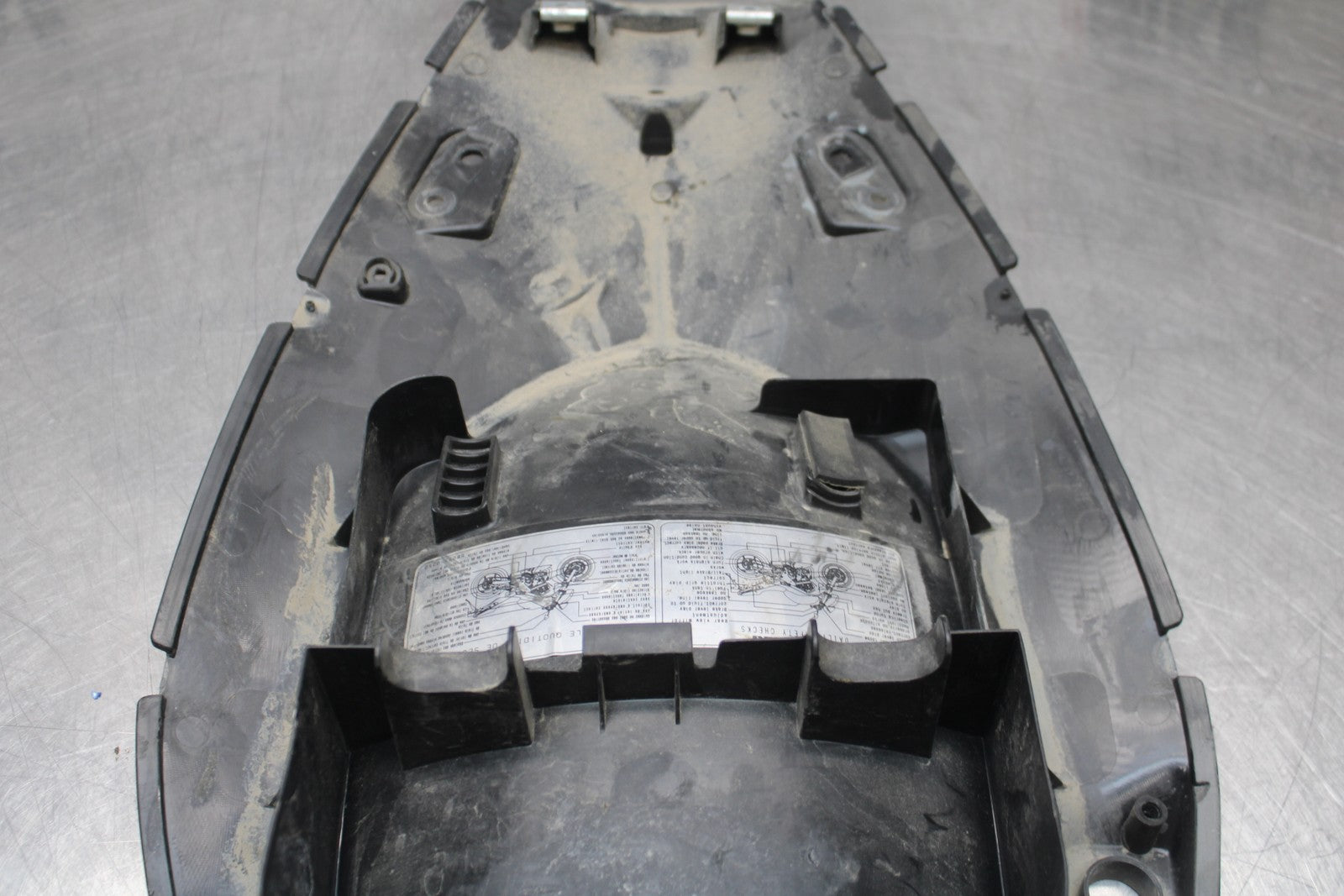 09-10 KAWASAKI ER-6N REAR BACK TAIL UNDERTAIL FAIRING COWL FENDER BB205