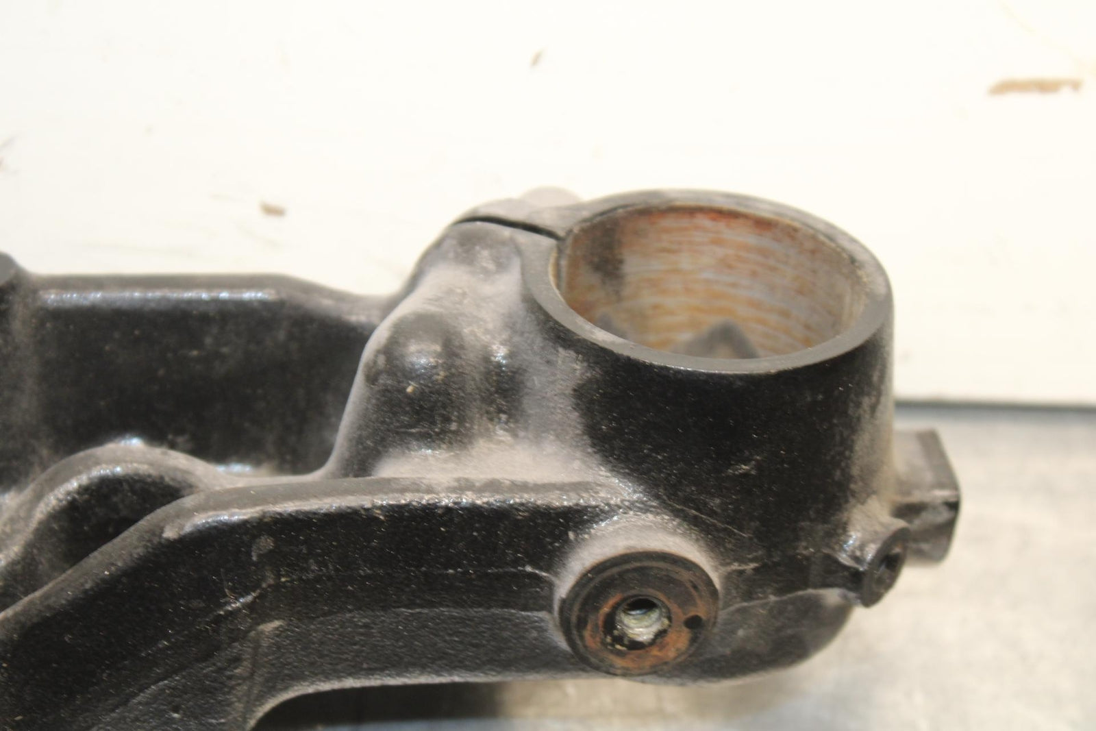 03-08 KAWASAKI VULCAN 1600 FRONT FORKS CLAMP LOWER TRIPLE TREE STEM BB616