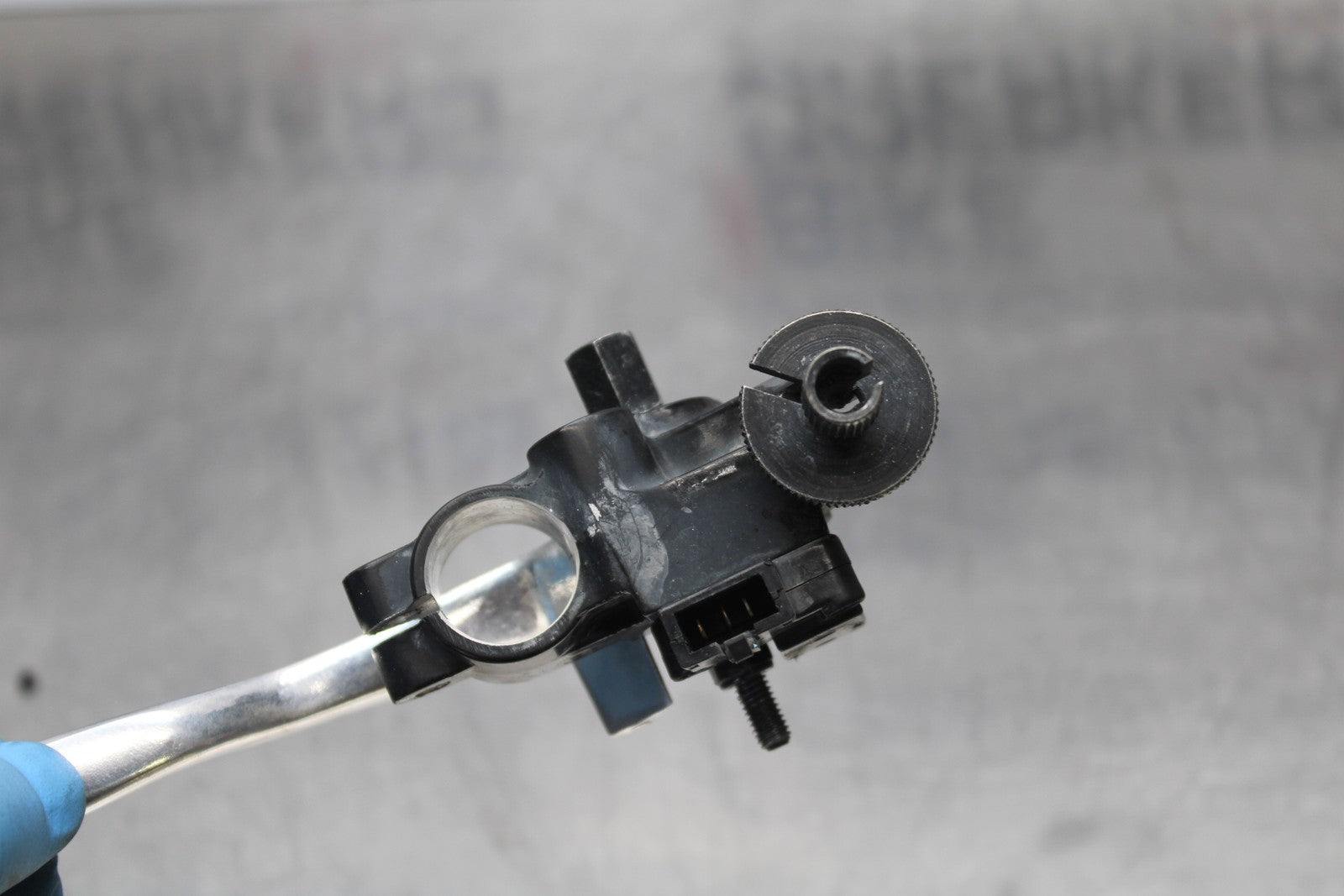 08-18 KAWASAKI KLR650 CLUTCH PERCH MOUNT WITH LEVER  BB183