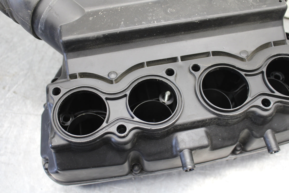 11-24 SUZUKI GSXR750 AIRBOX AIR INTAKE FILTER BOX BB714